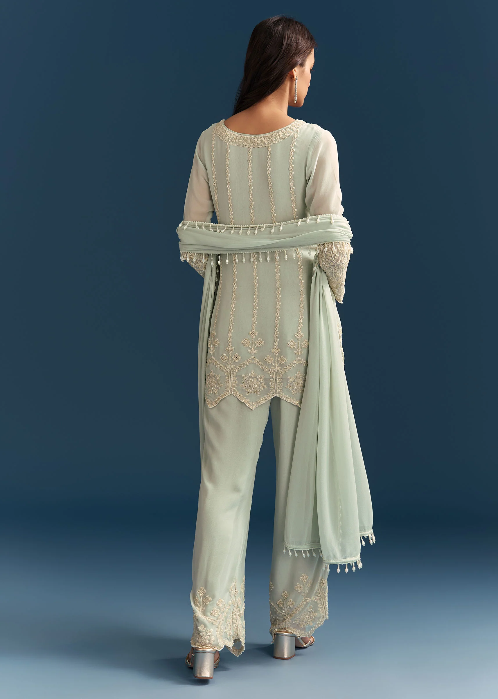 Green Georgette Kurta Set With Beads Detailing - Image 5