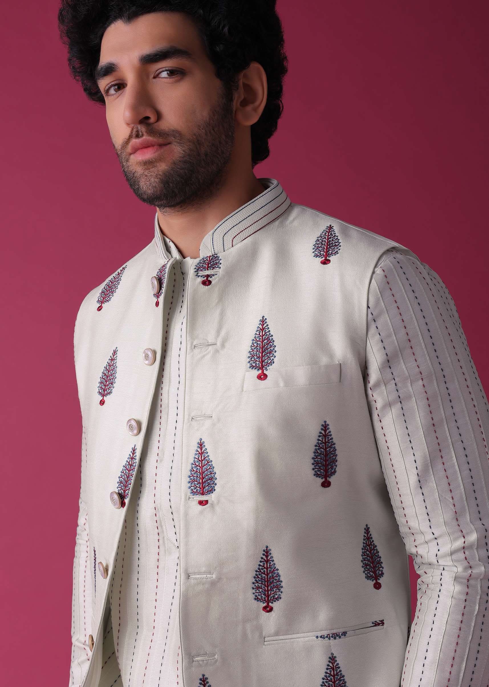 Green Jacket Kurta Set In Art Silk With Threadwork - Image 3