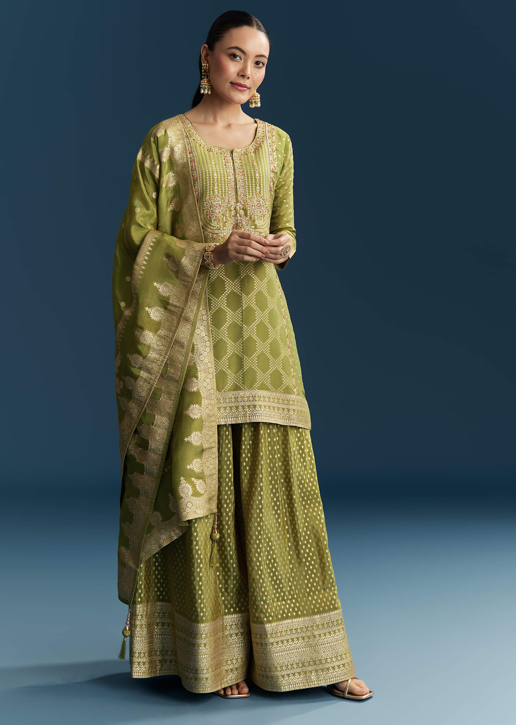 Green Jacquard Palazzo Suit With Banarasi Jacquard Weave - Image 3