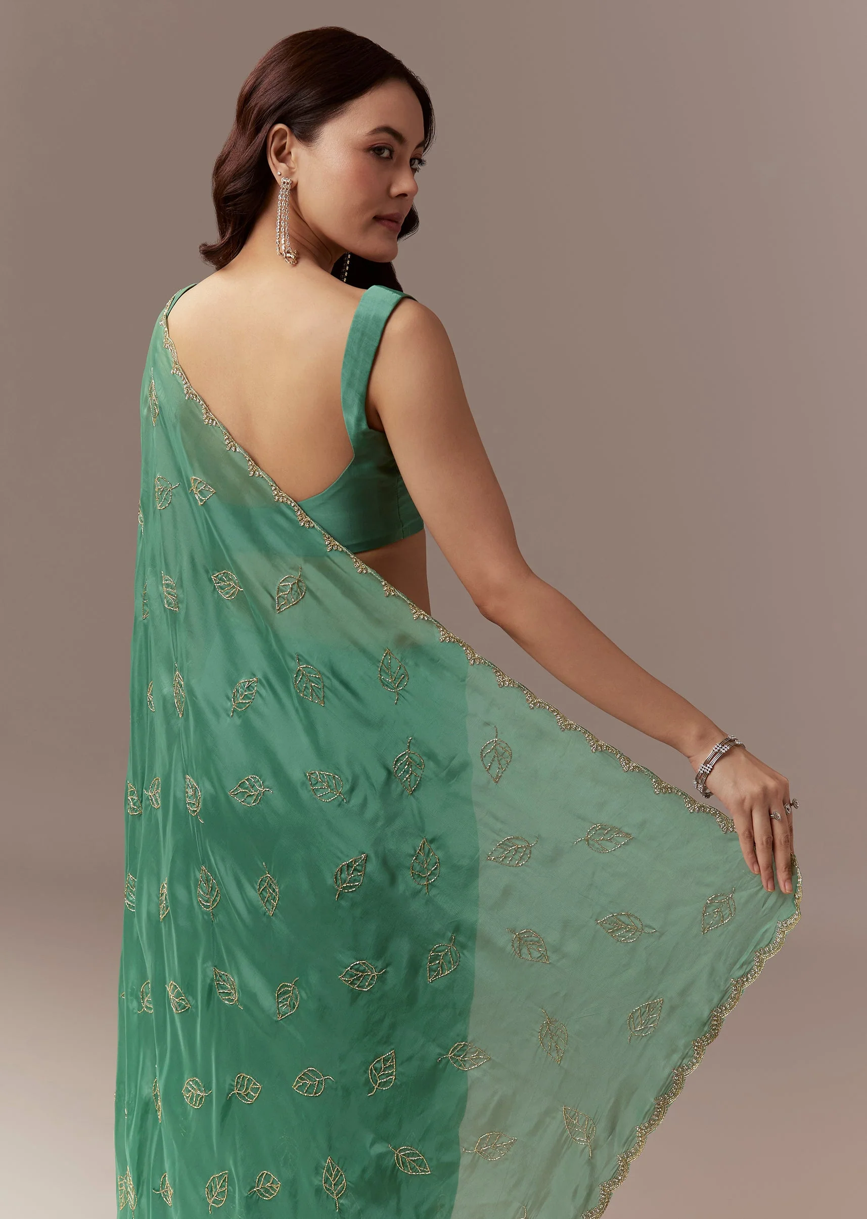 Green Kora Silk Saree With Cutdana Stones And Leaf Motif Embroidery - Image 6