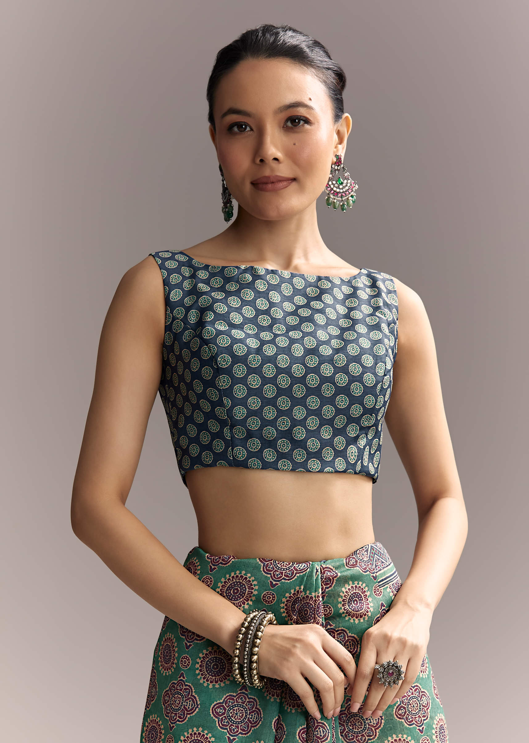 Green Linen Saree With Authentic Ajrakh Print And Indigo Border - Image 7