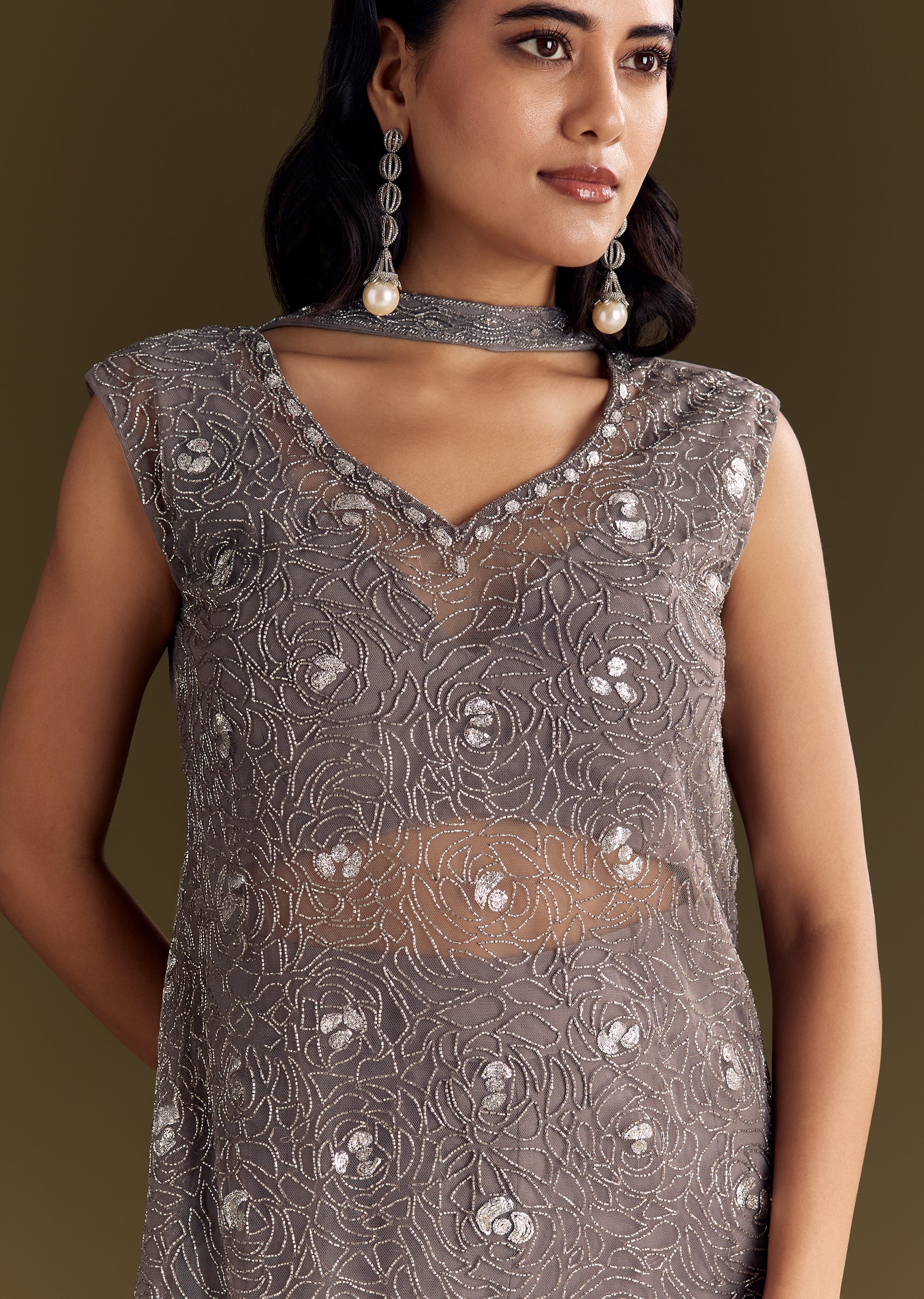 Grey Crepe Kurta Sharara With Net Choker Dupatta - Image 3