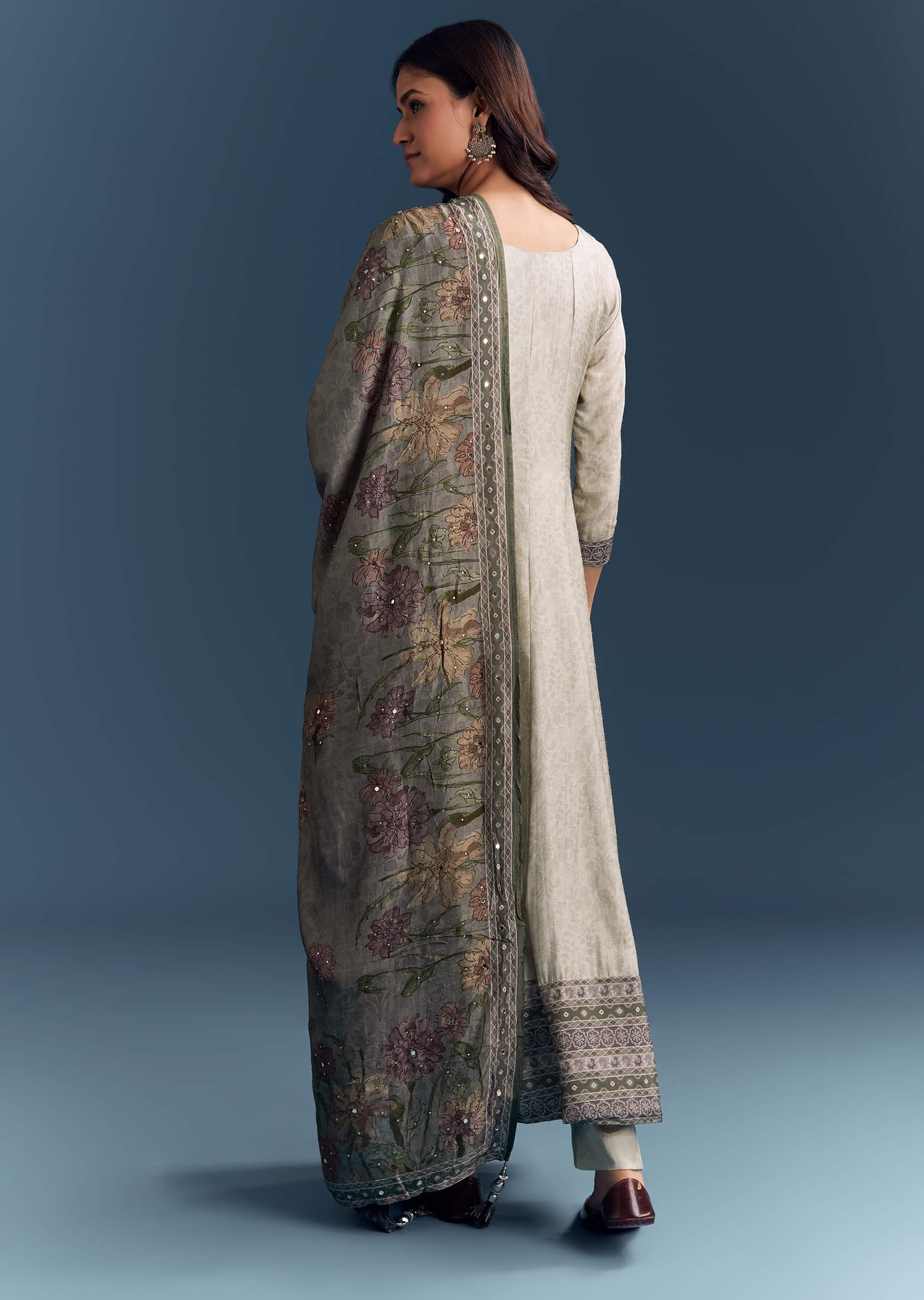 Grey Dola Silk Anarkali Suit With Floral Print And Embroidery - Image 5