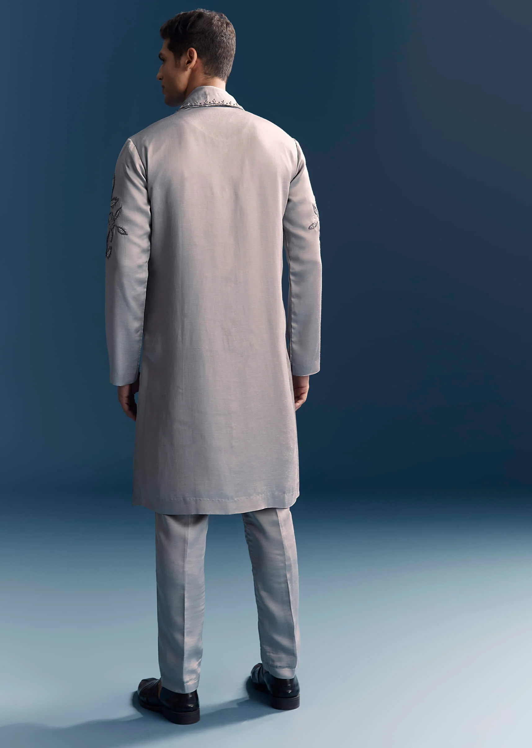 Grey Kurta Set For Men With Thread And French Knot Embroidery - Image 5