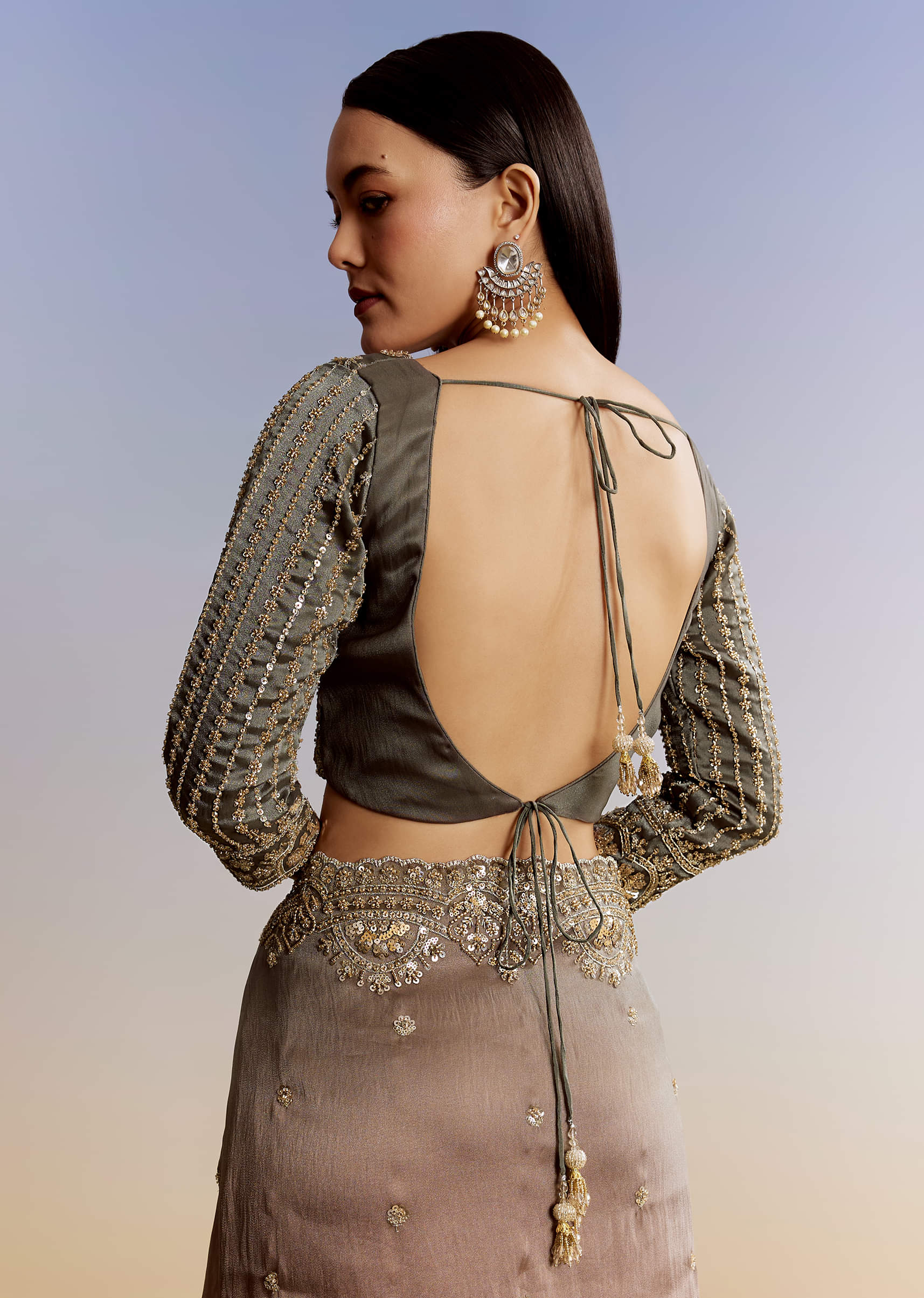 Grey Lavender Shaded Tissue Saree With Heavy Blouse Embroidery - Image 8