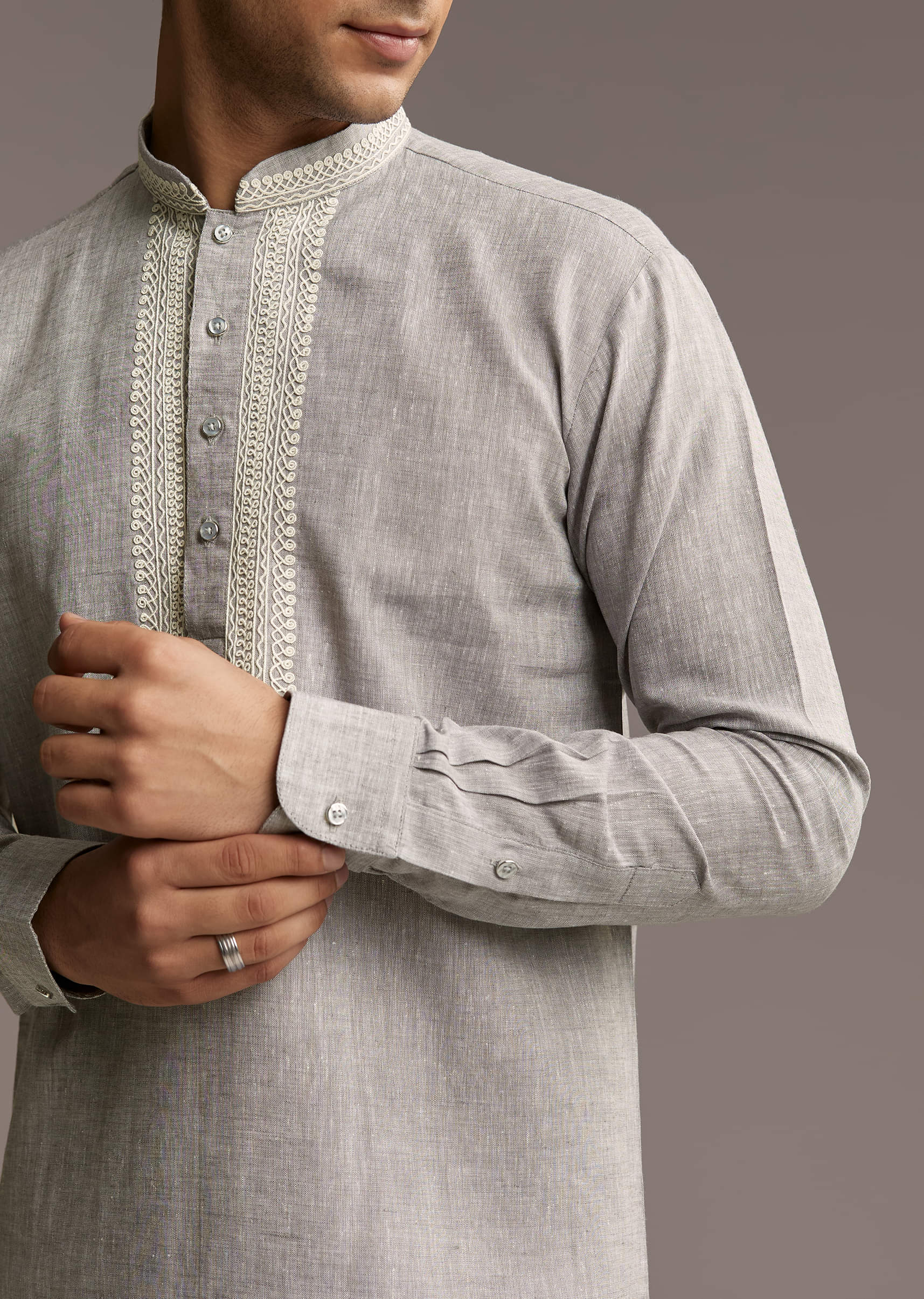 Grey Linen Kurta Set For Men With Thread And Resham Work - Image 2