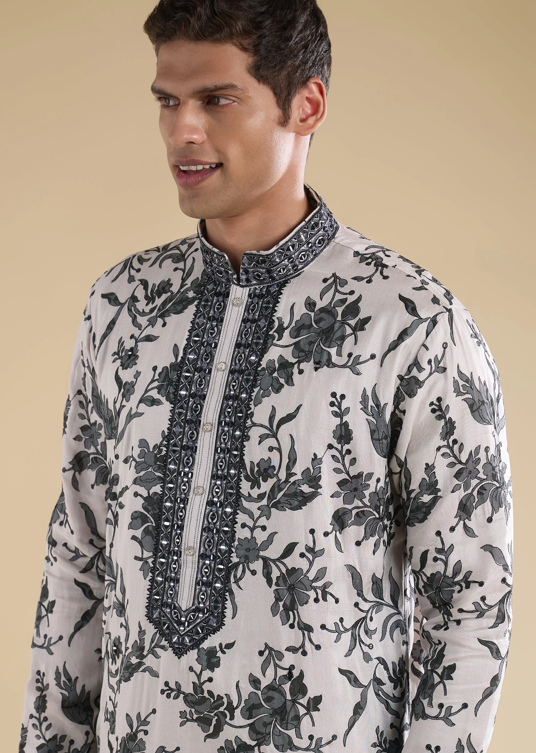 Grey Mirror Detail Kurta Set - Image 2