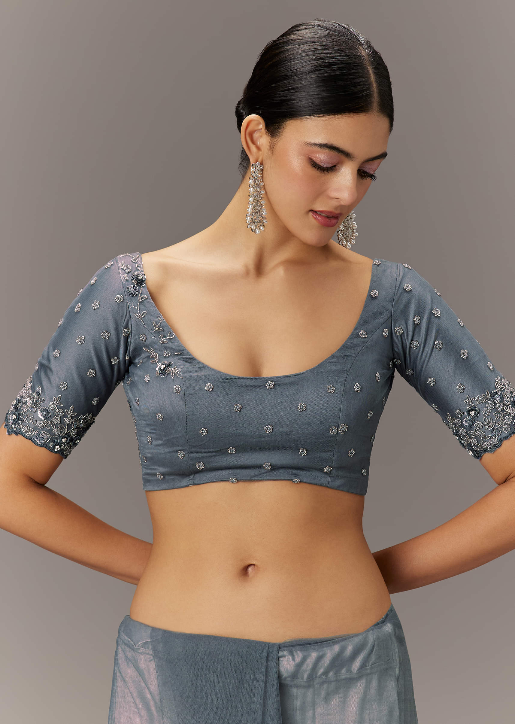 Grey Net Saree With All Over Heavy Embroidery And Net Blouse - Image 7