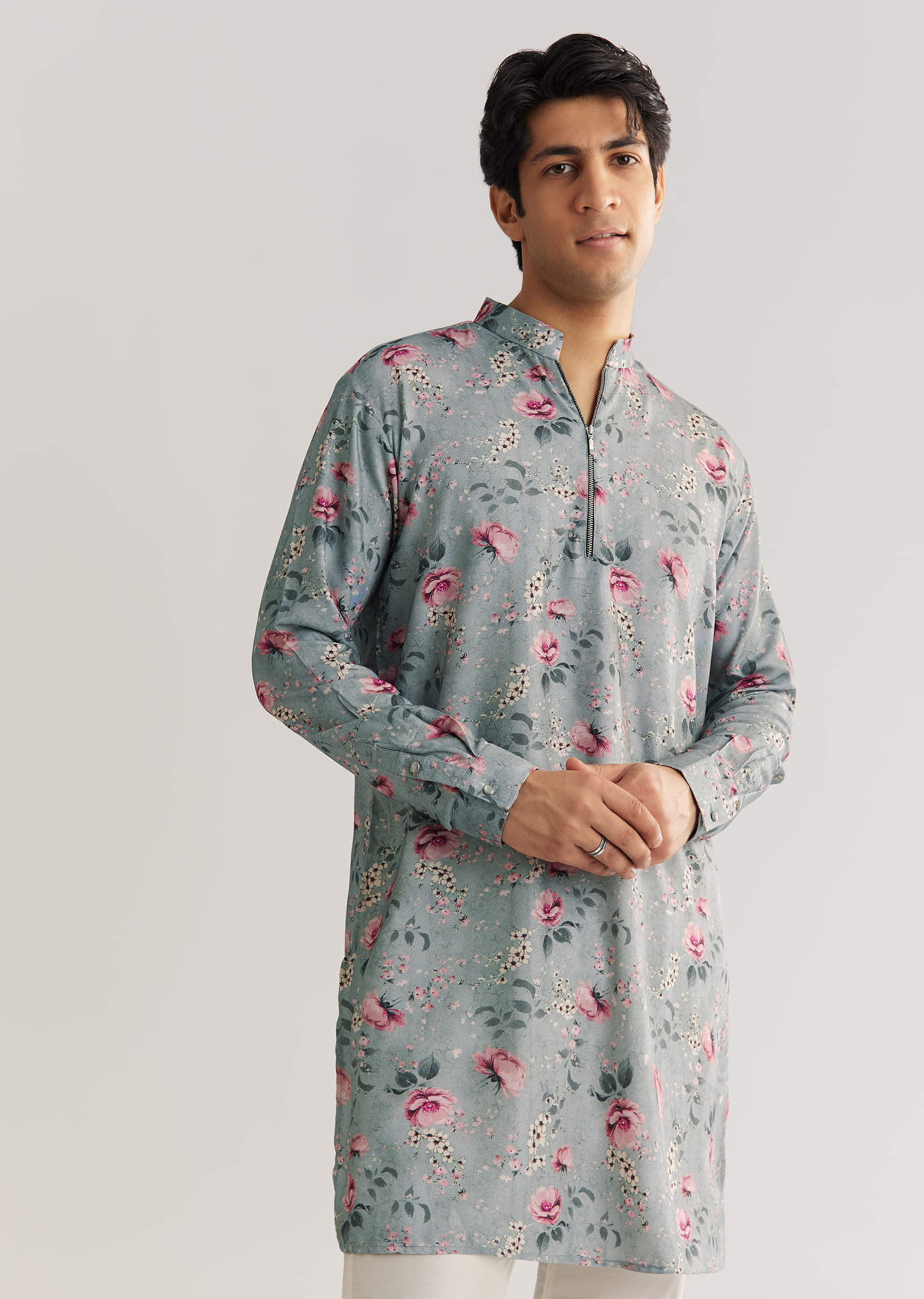 Grey Pashmina Zipper Kurta Set With Floral Prints - Image 3