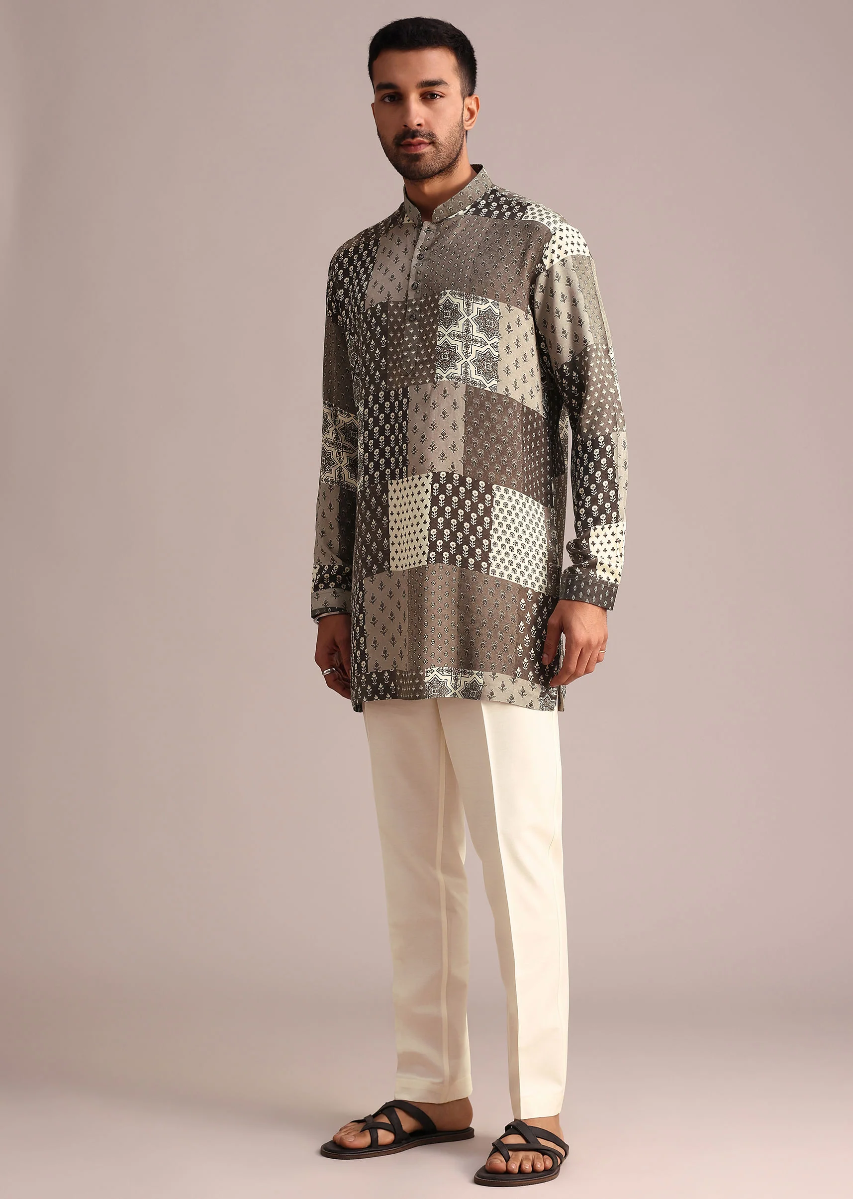 Grey Patchwork Printed Kurta With Floral And Geometric Motifs - Image 4