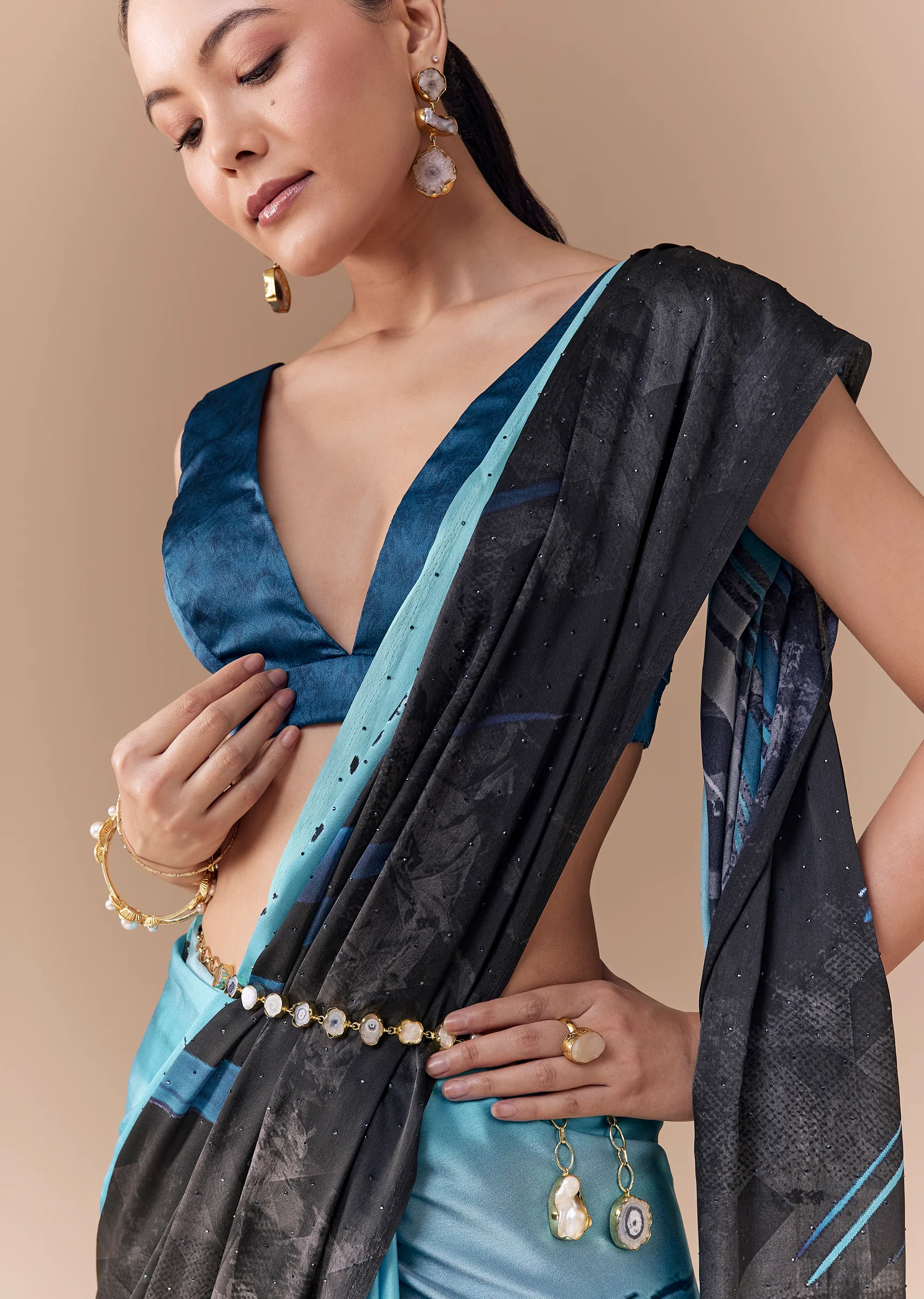 Grey Shaded Printed Satin Saree with Blouse Fabric - Image 2