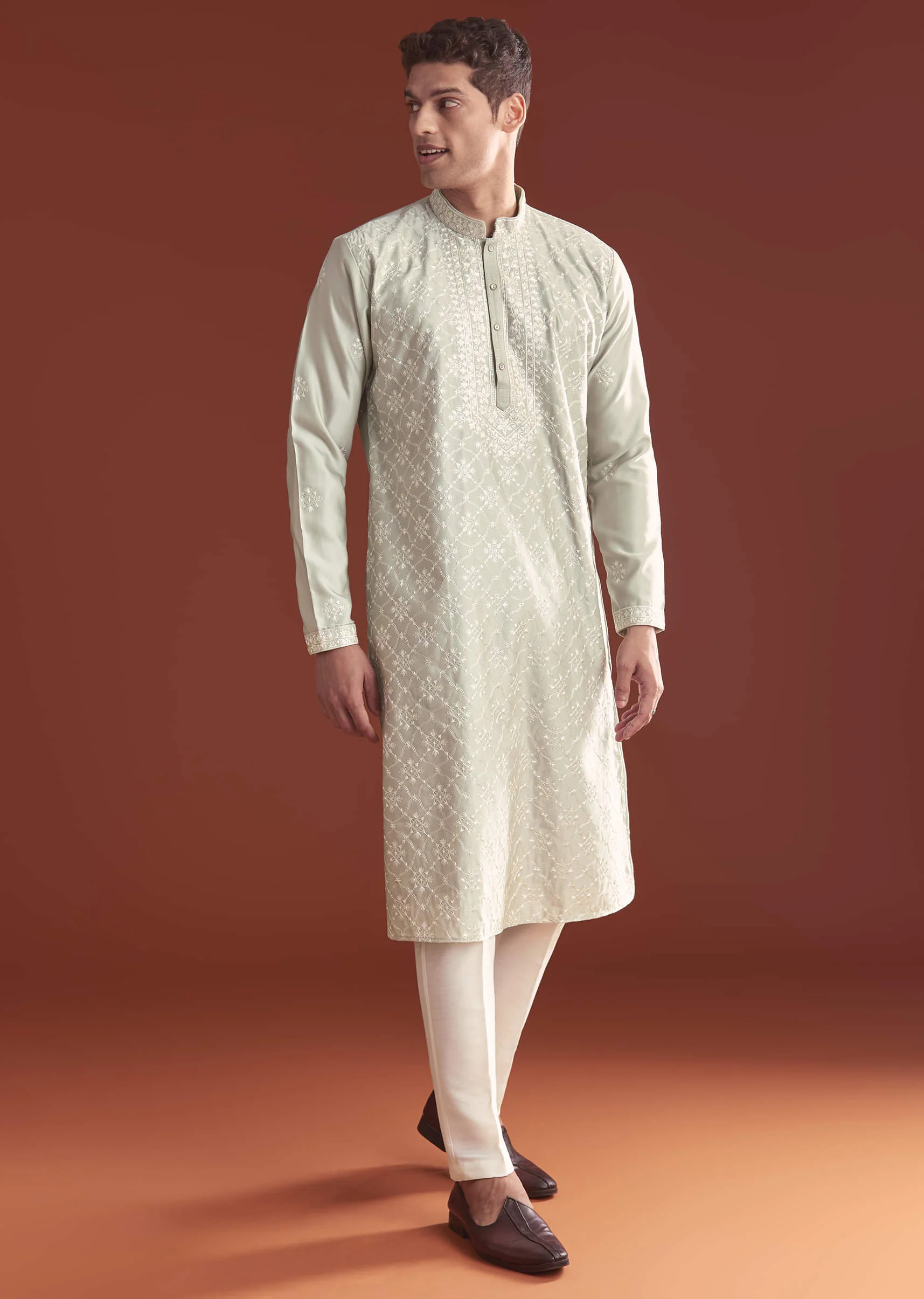 Grey Silk Kurta Set For Men With Resham Embroidery - Image 2