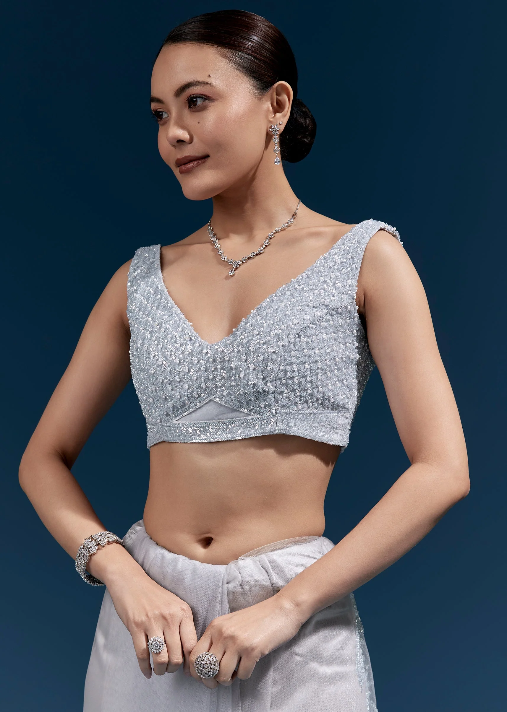 Ice Blue Heavy Embroidered Net Saree With Cutwork Border And All Over Floral Jaal - Image 7