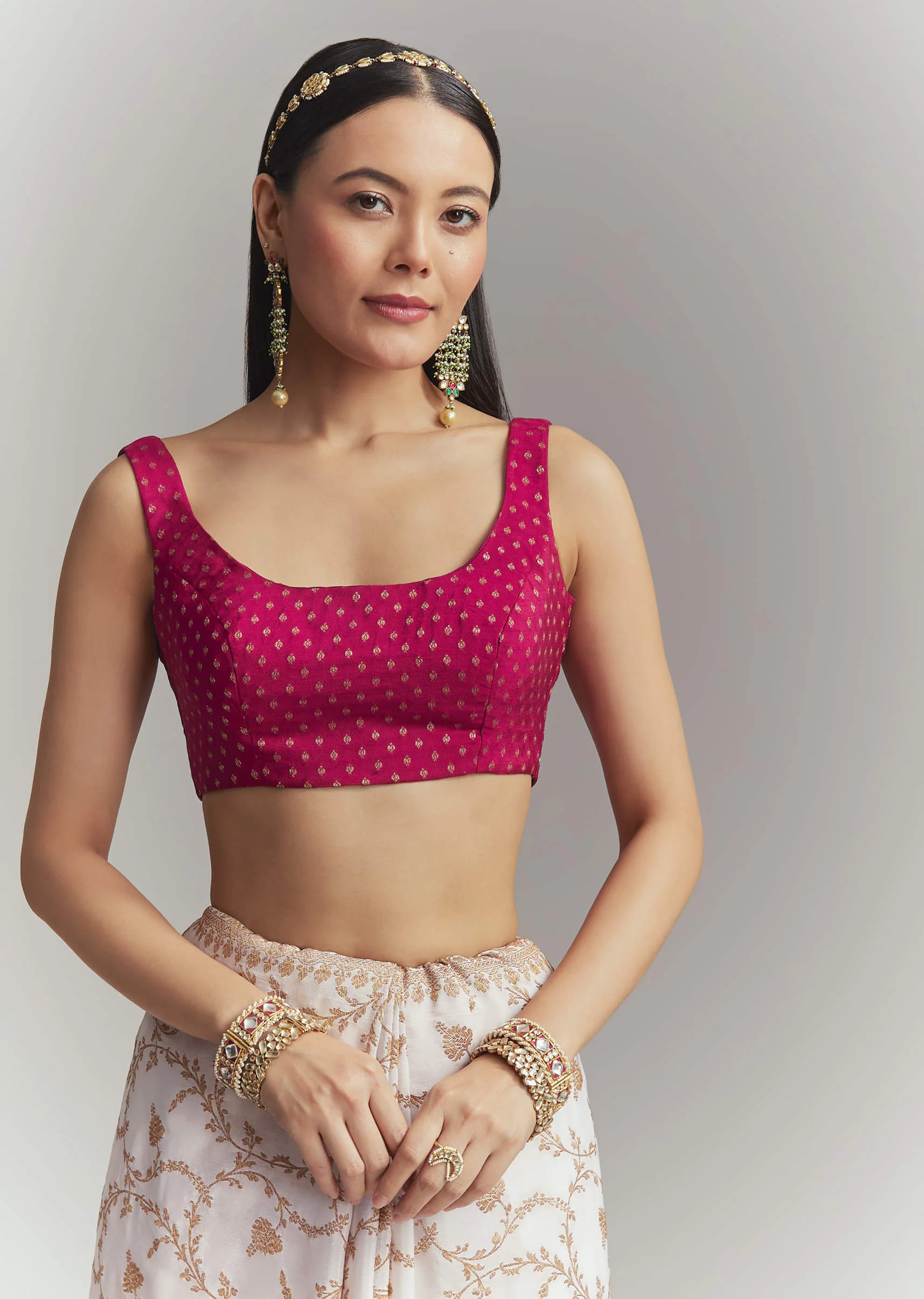 Ivory Silk Woven Saree With Rani Pink Contrast Work - Image 7