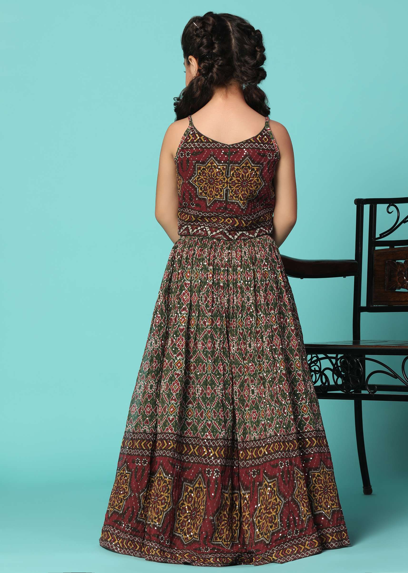 Kalki Deep Green Top And Lehenga Set In Georgette With Sequins Work For Girls - Image 8