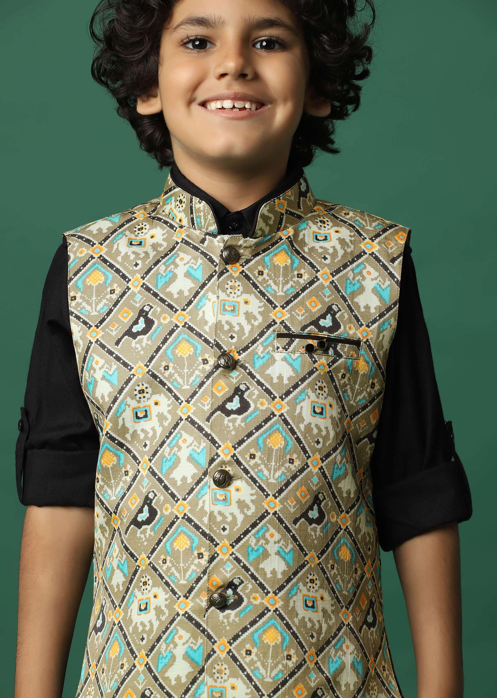 Kalki Multicolor Bandi Jacket And Black Kurta Set In Silk For Boys - Image 3