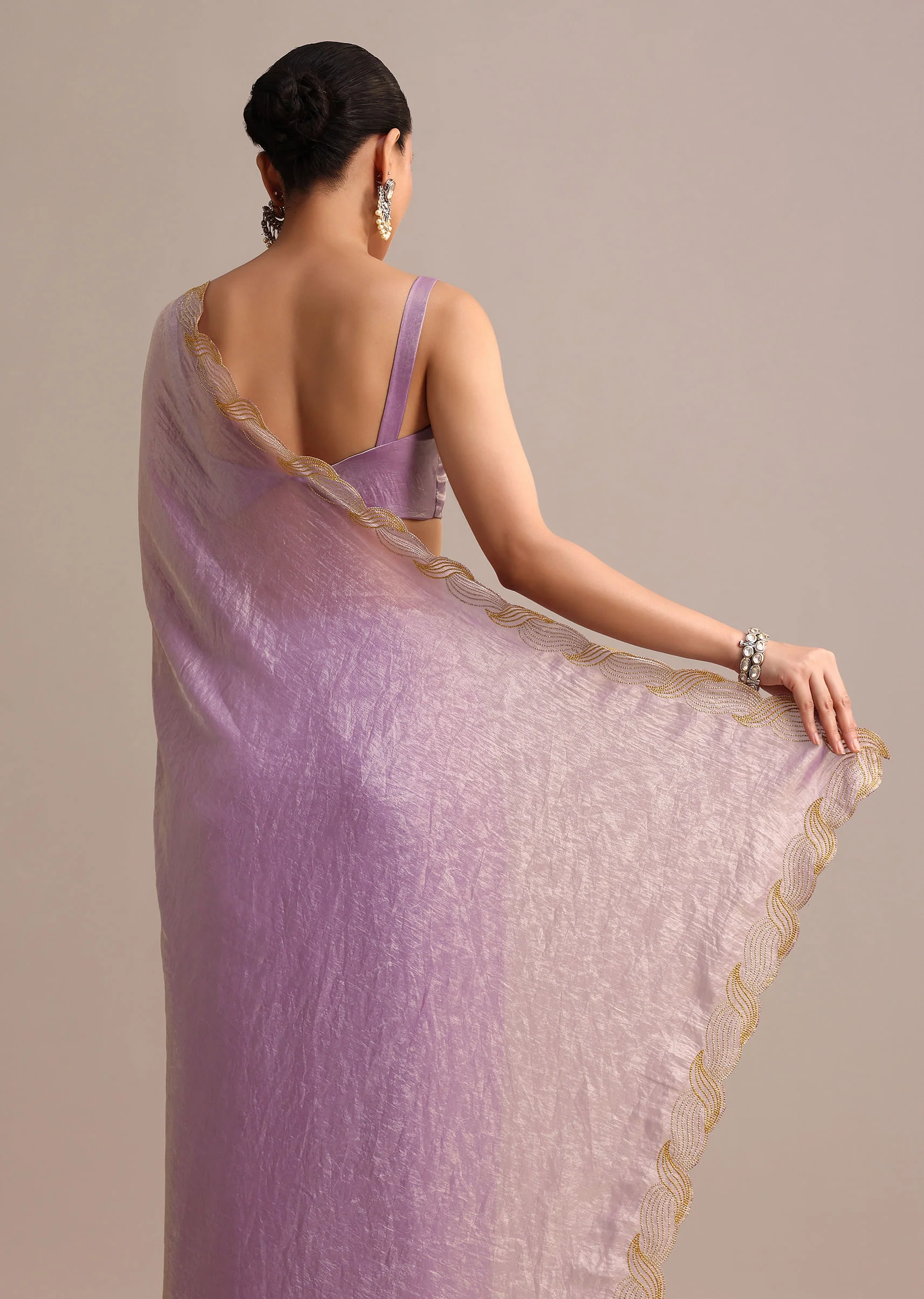 Lavender Soft Tissue Saree With Zari Embroidered Border - Image 4