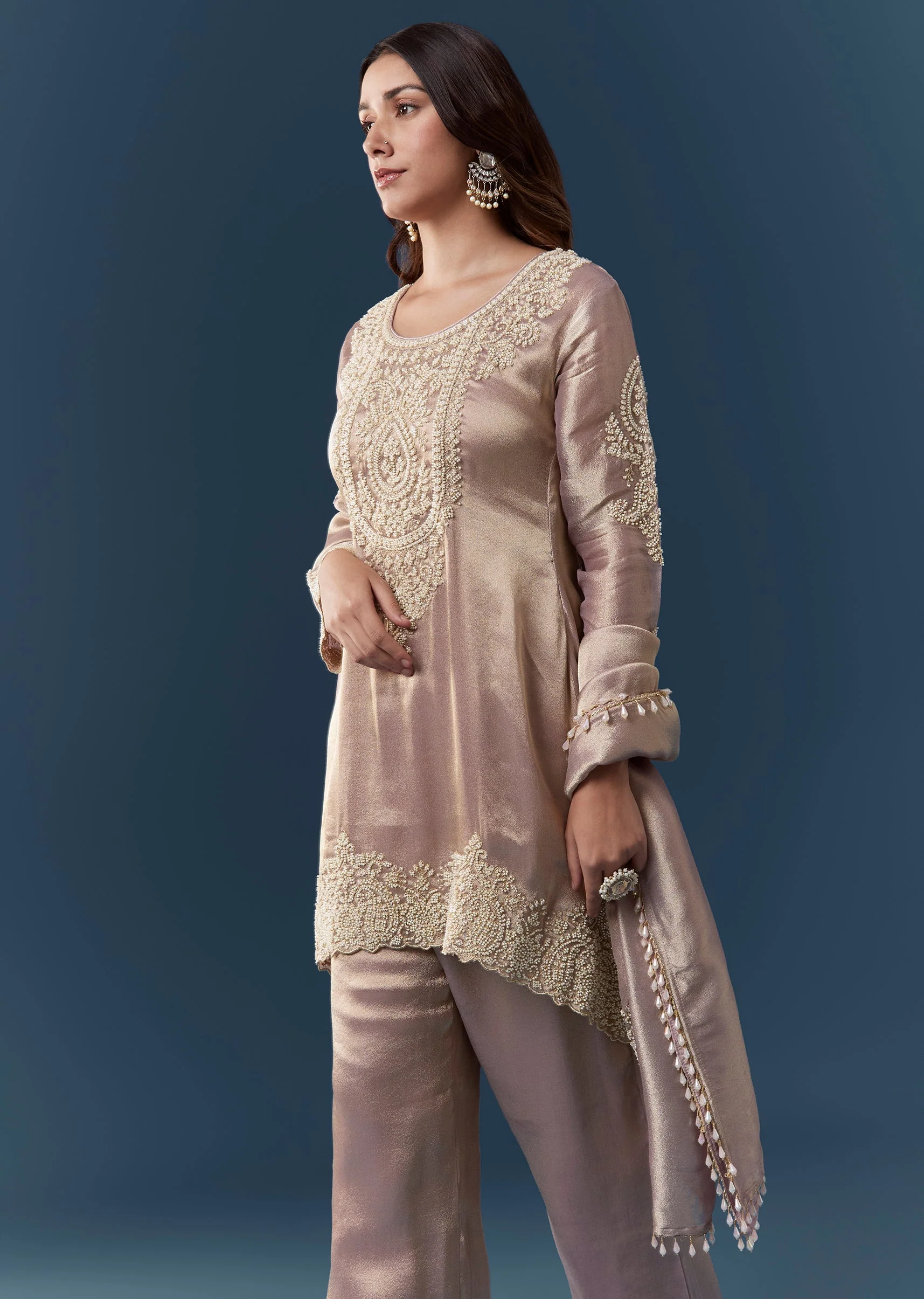 Lavender Tissue Embellished Kurta Pant Set - Image 4