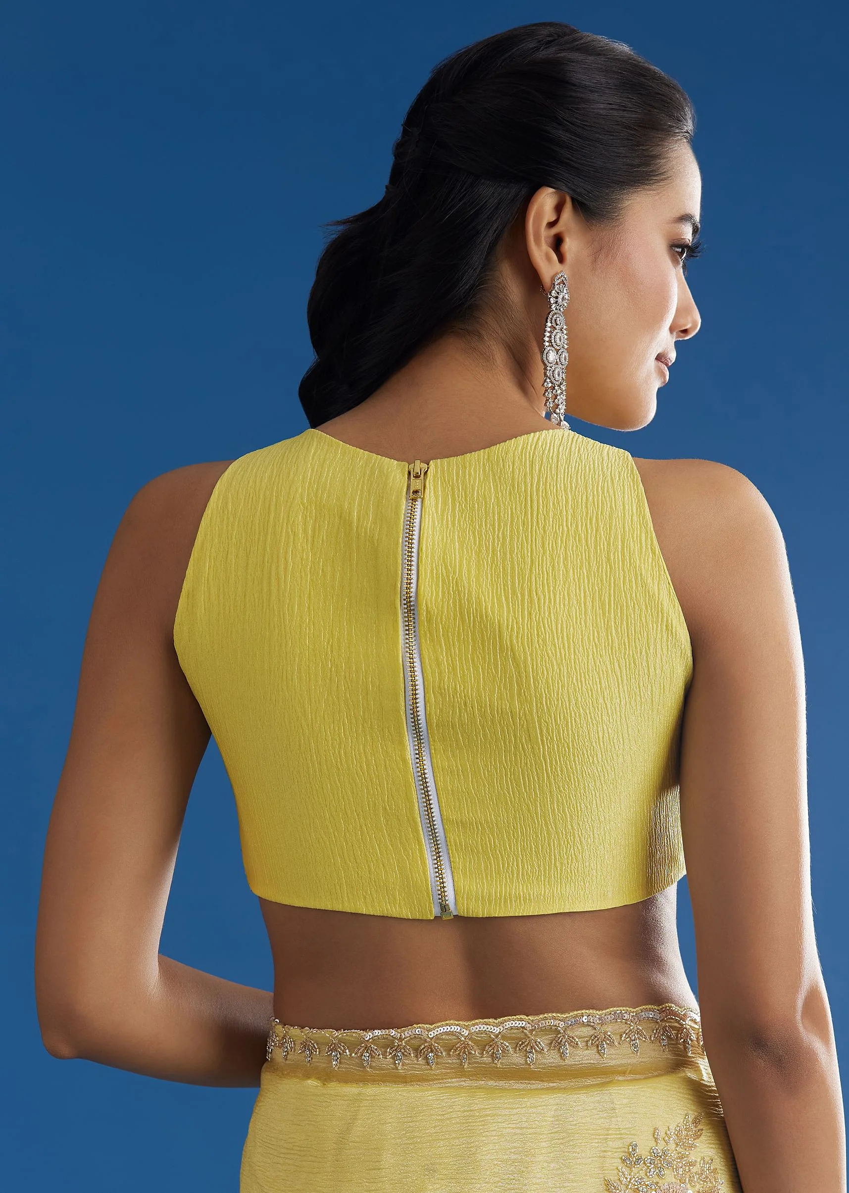 Lemon Yellow Crushed Tissue Saree With Embroidered Scallop Border - Image 8