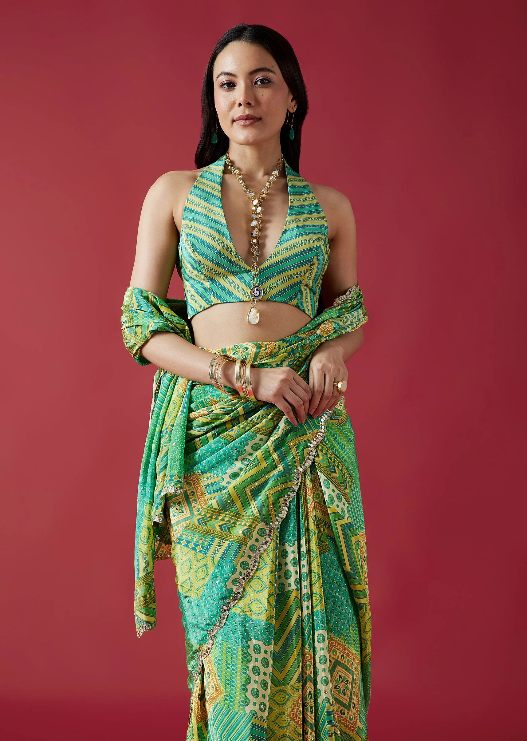 Light Green Printed Crepe Silk Saree With Mirror Border - Image 5