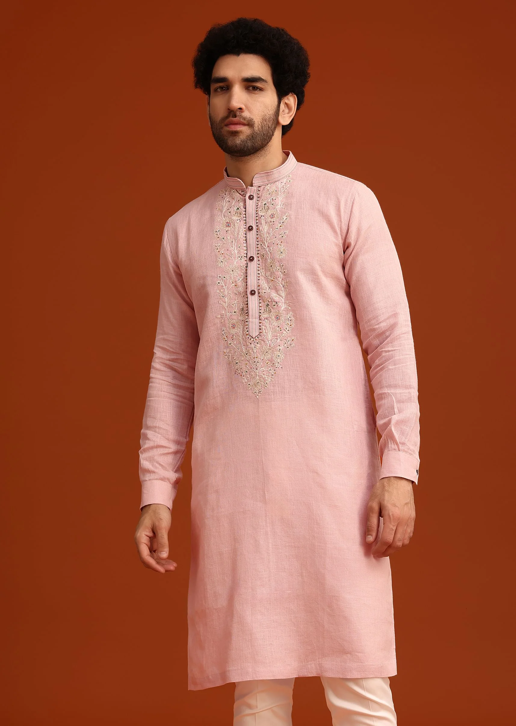 Light Pink Floral Thread Embroidered Kurta And Pant Set - Image 3