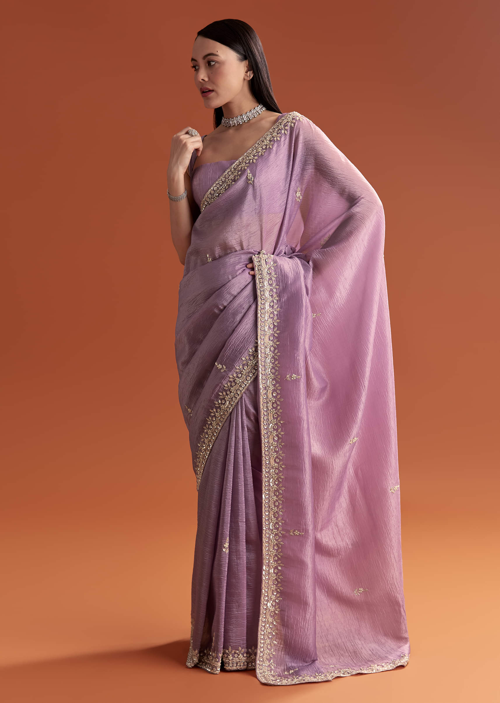 Lilac Tissue Saree With Butti And Border Embroidery - Image 8