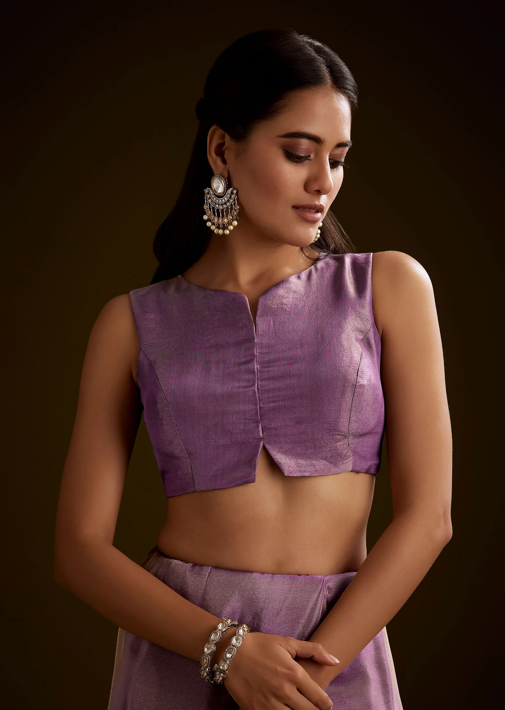 Lilac Tissue Saree With Cutdana Embroidery And Scallop Border - Image 7