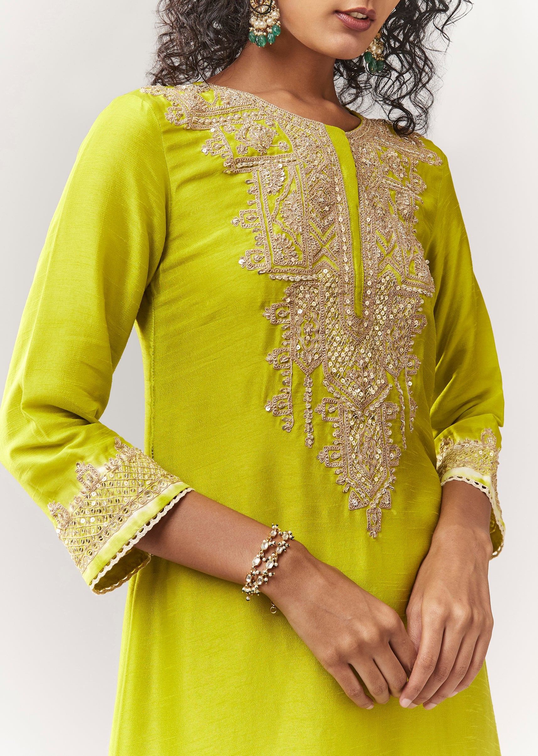 Lime Green A line Kurta Coord With Zari Thread Work And Leheriya Border - Image 2