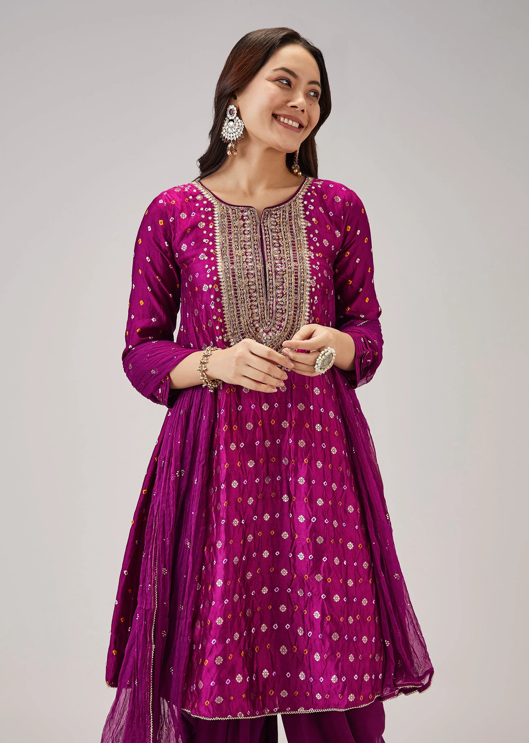Magenta Bandhani Banarasi Dhoti Set With Gotta Work - Image 4