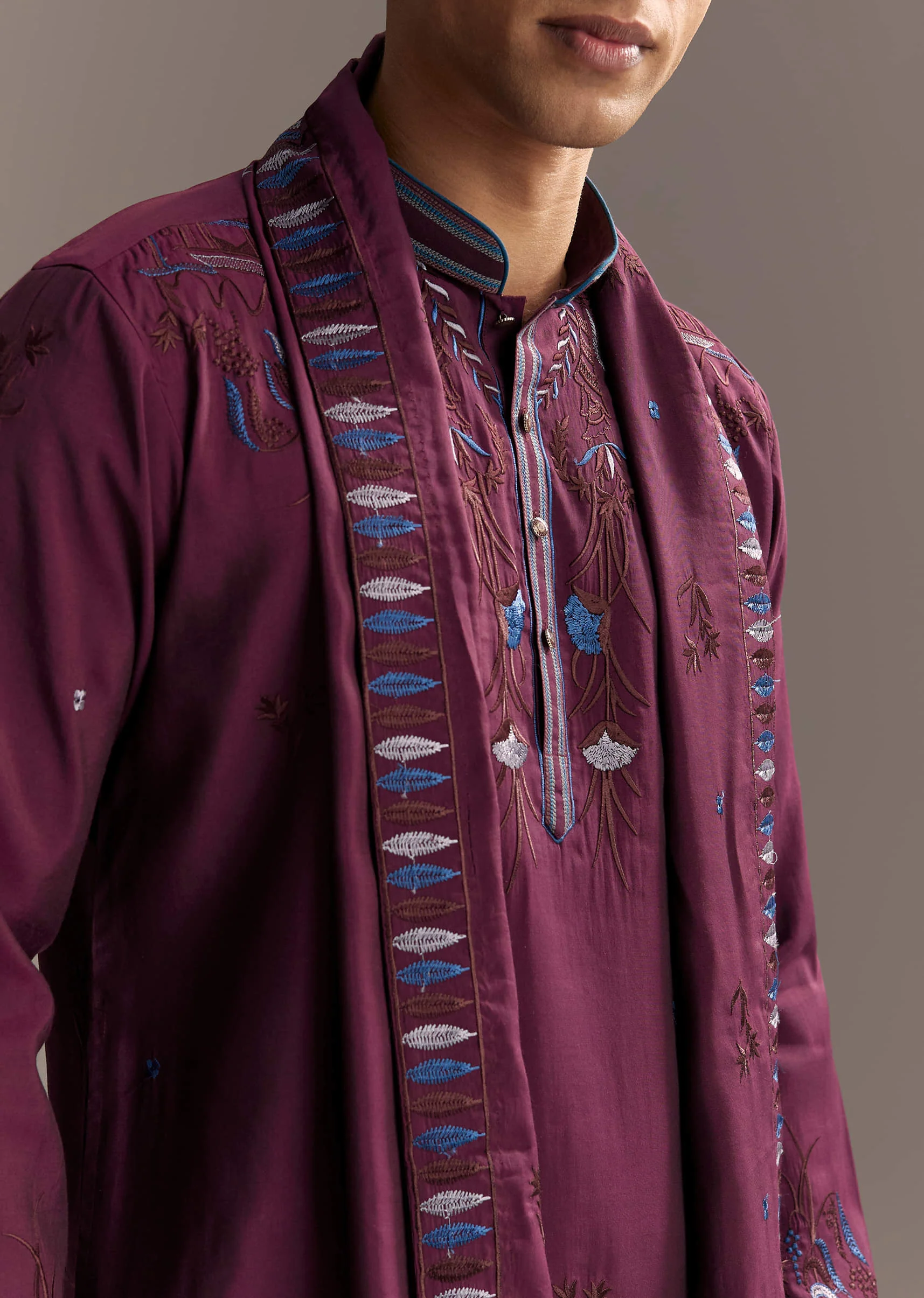 Magenta Kurta Set For Men With Resham Embroidery - Image 2