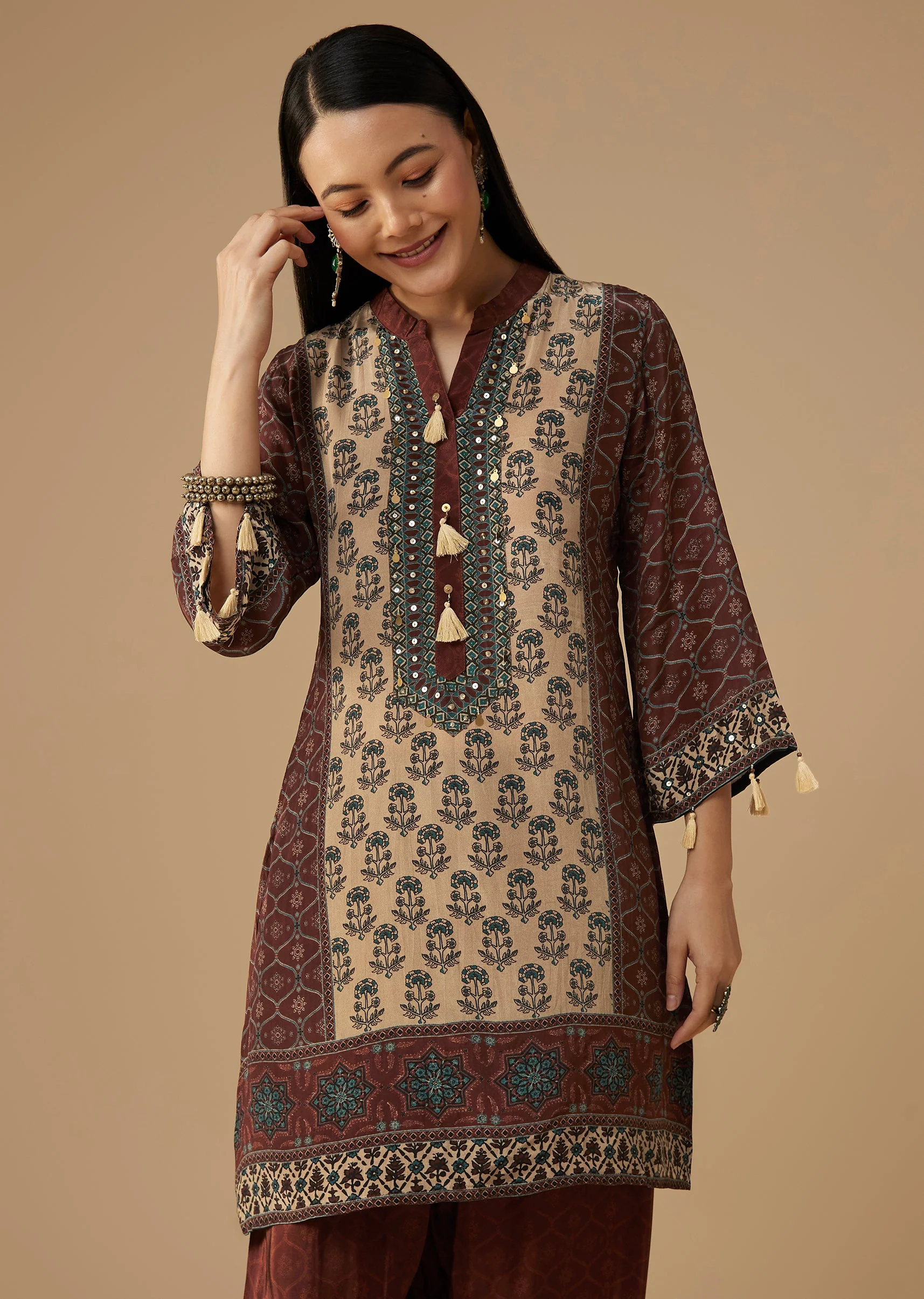 Maroon Indie Printed Crepe Kurta and Pant Set - Image 4
