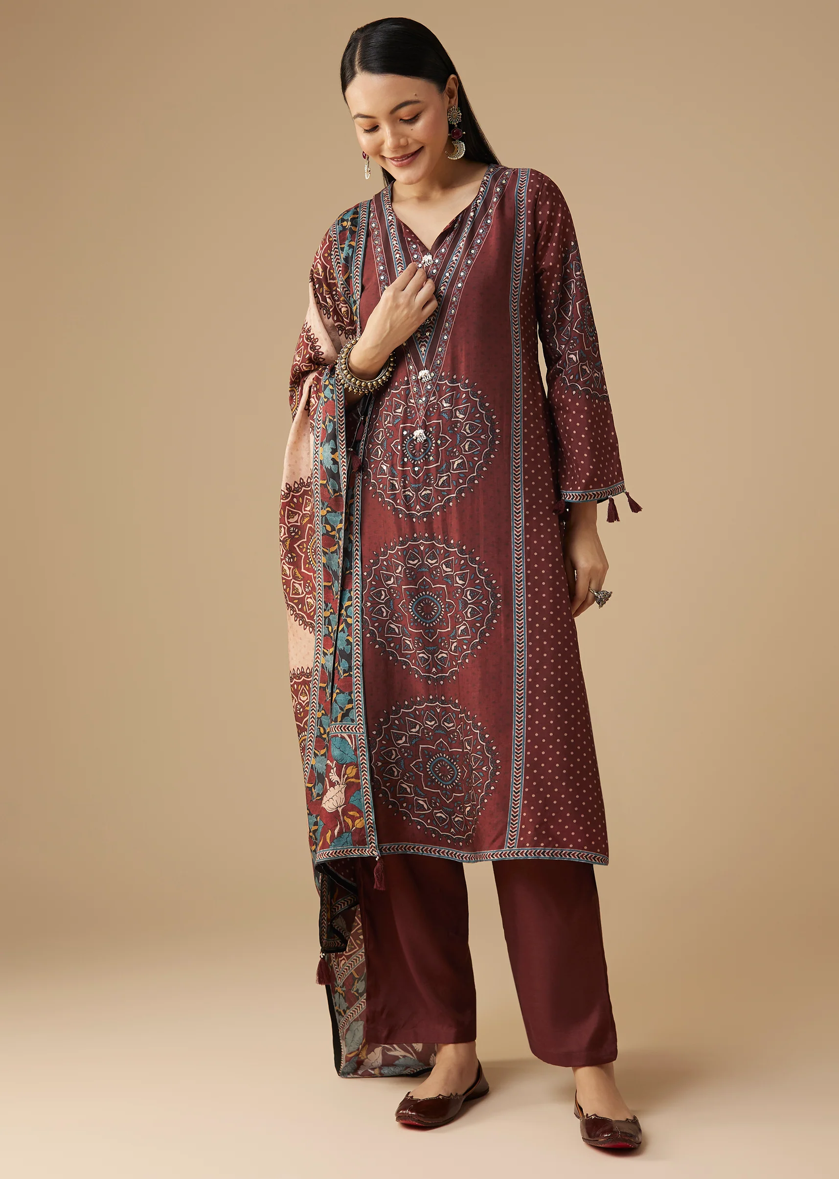 Maroon Silk Celebration Duo – Printed Silk Kurta Pant Set For Her And Maroon Casual Kurta Set For Him - Image 4