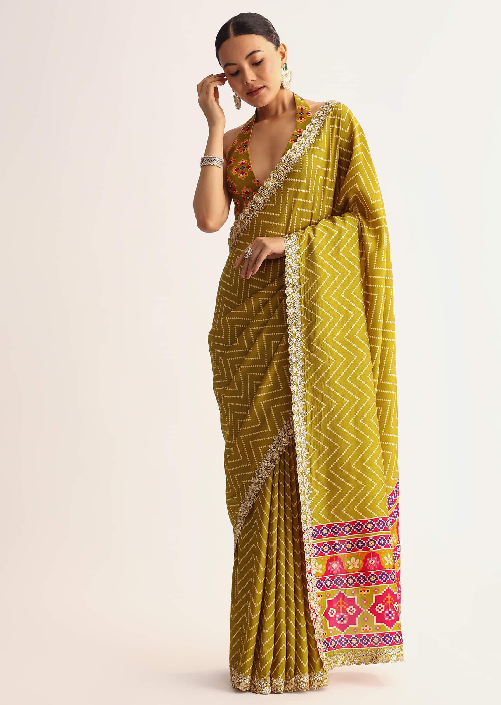 Mehendi Green Patola Printed Satin Saree With Scallop Embroidered Border - Image 3