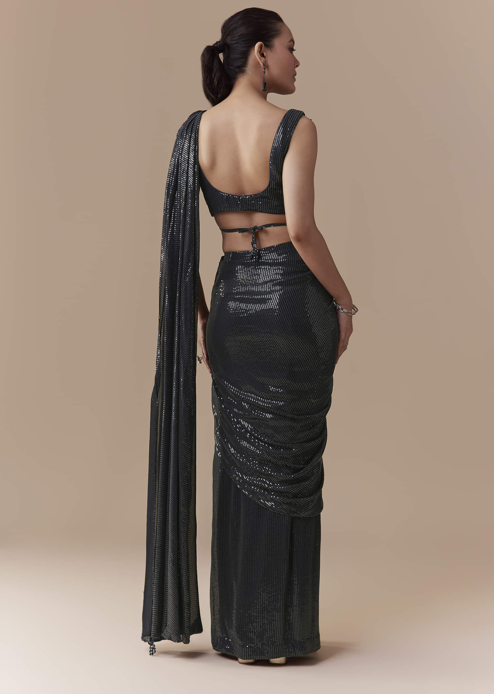 Midnight Blue Pre Pleated Saree with Sequins Blouse - Image 5