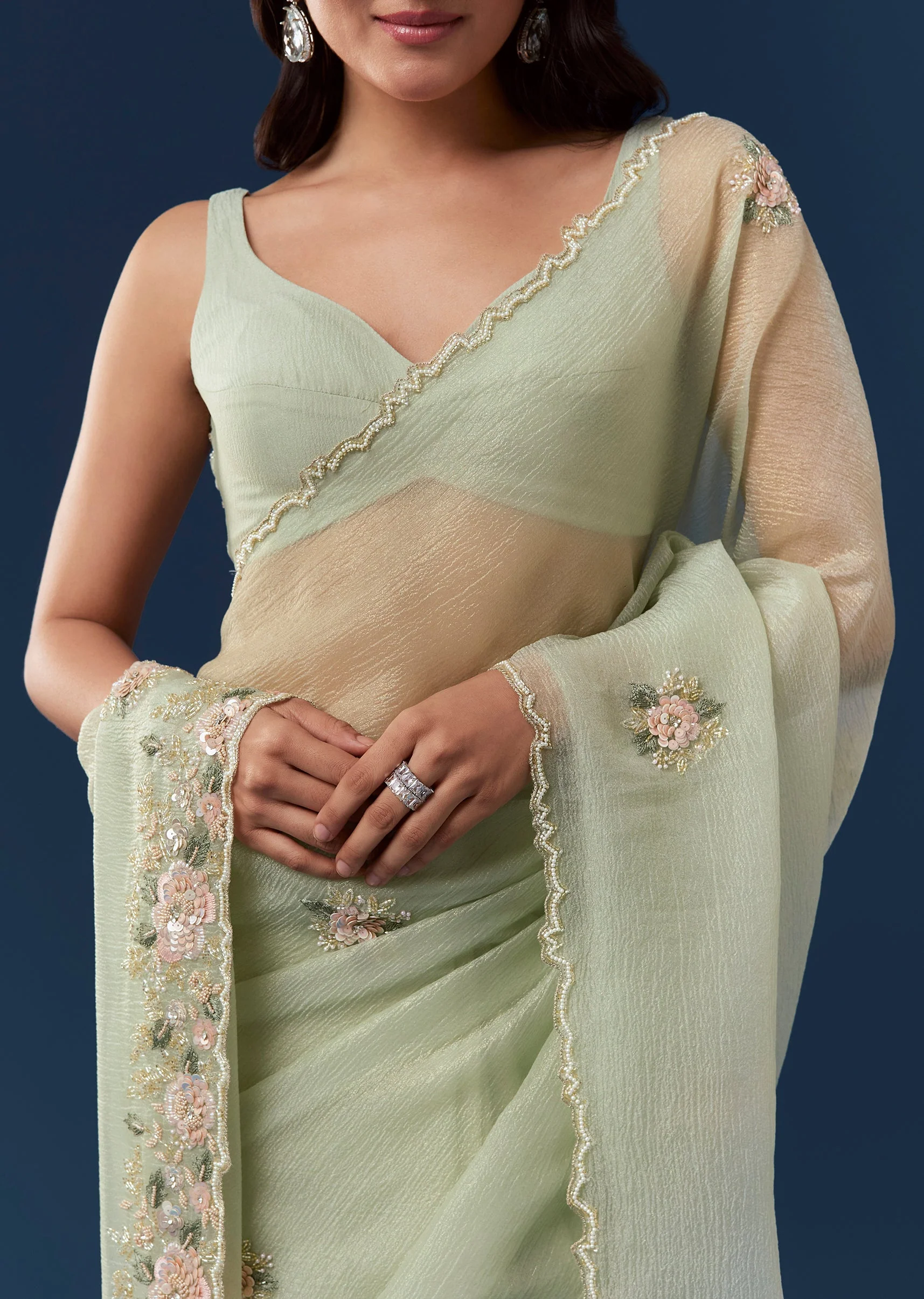 Mint Green Crush Tissue Saree With Cutwork Floral Border And Butti Embroidery - Image 2