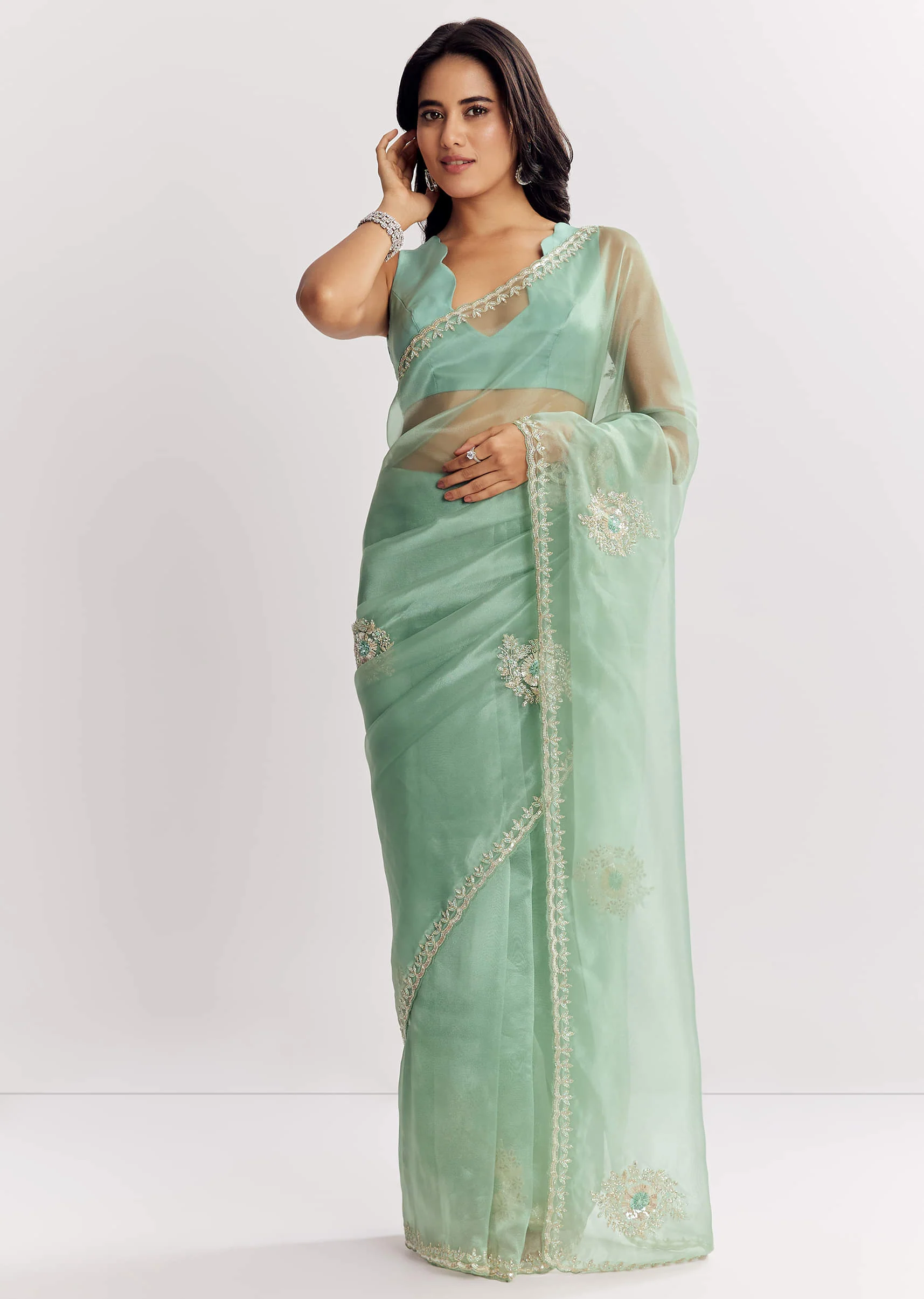 Mint Green Glass Tissue Saree With Cutdana And Sequins Embroidery - Image 3
