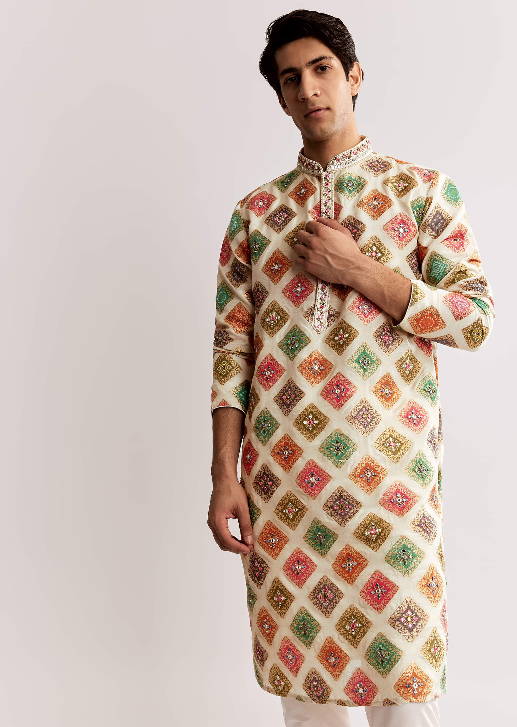 Multi Silk Kurta Set With Geometric Print - Image 3