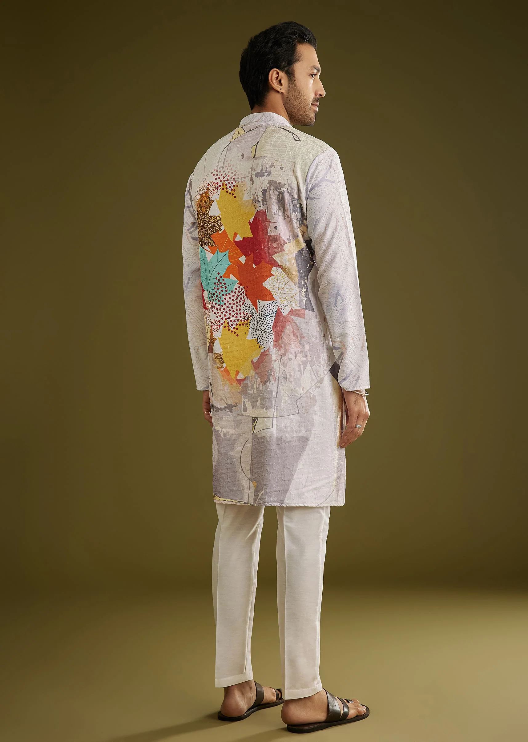 Multicolor Linen Zipper Kurta Set With Abstract Leaf Prints - Image 5