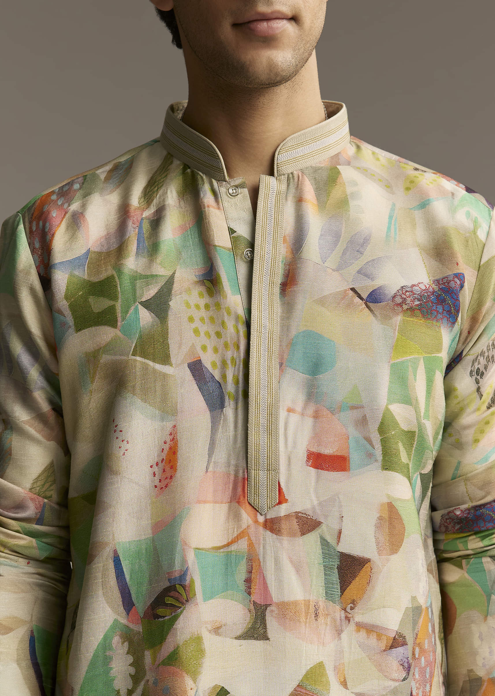 Multicolour Silk Kurta Set For Men With Abstract Geometric Print - Image 2