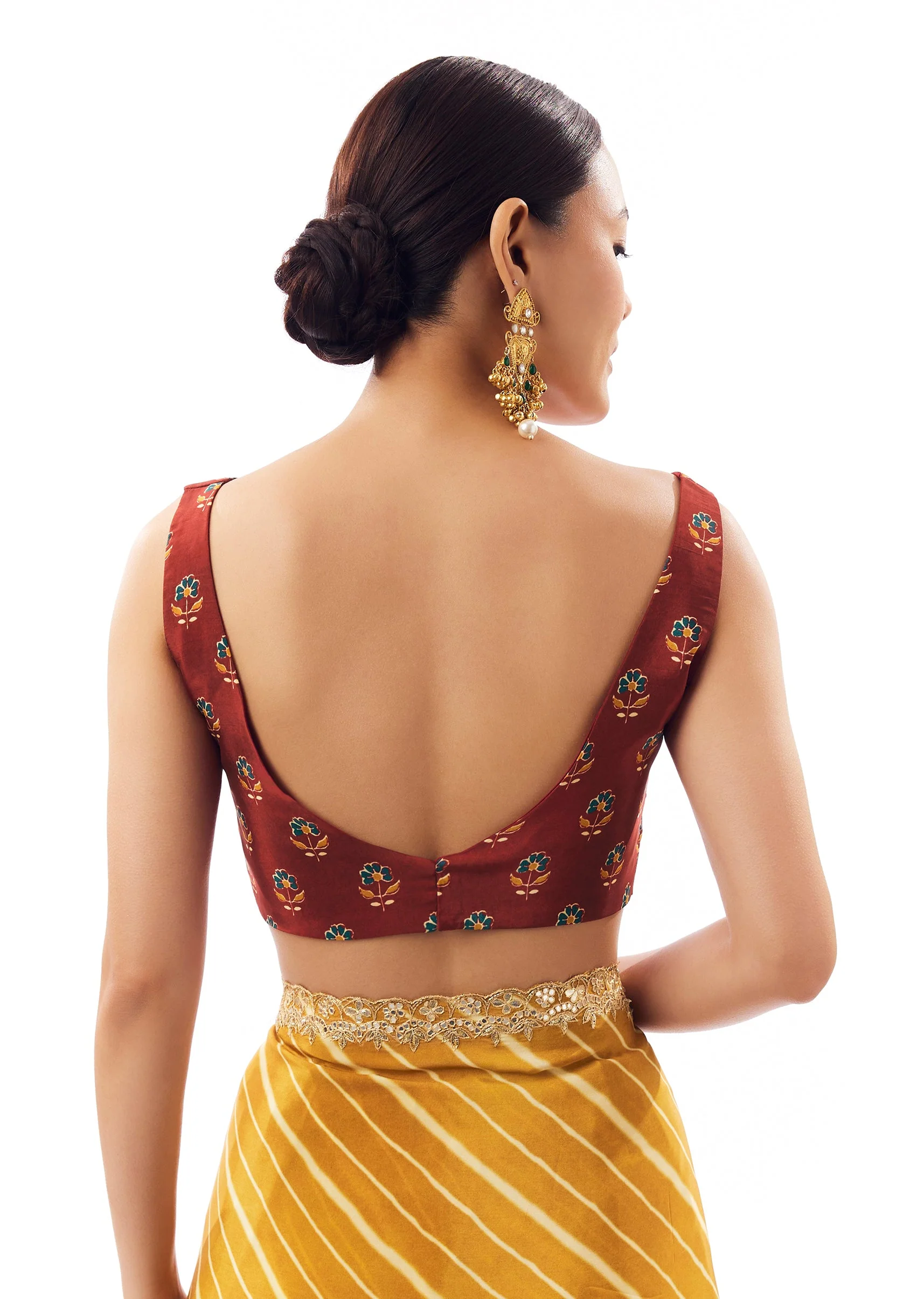 Mustard Lehariya Crepe Saree With Scalloped Gotta Work Border - Image 8