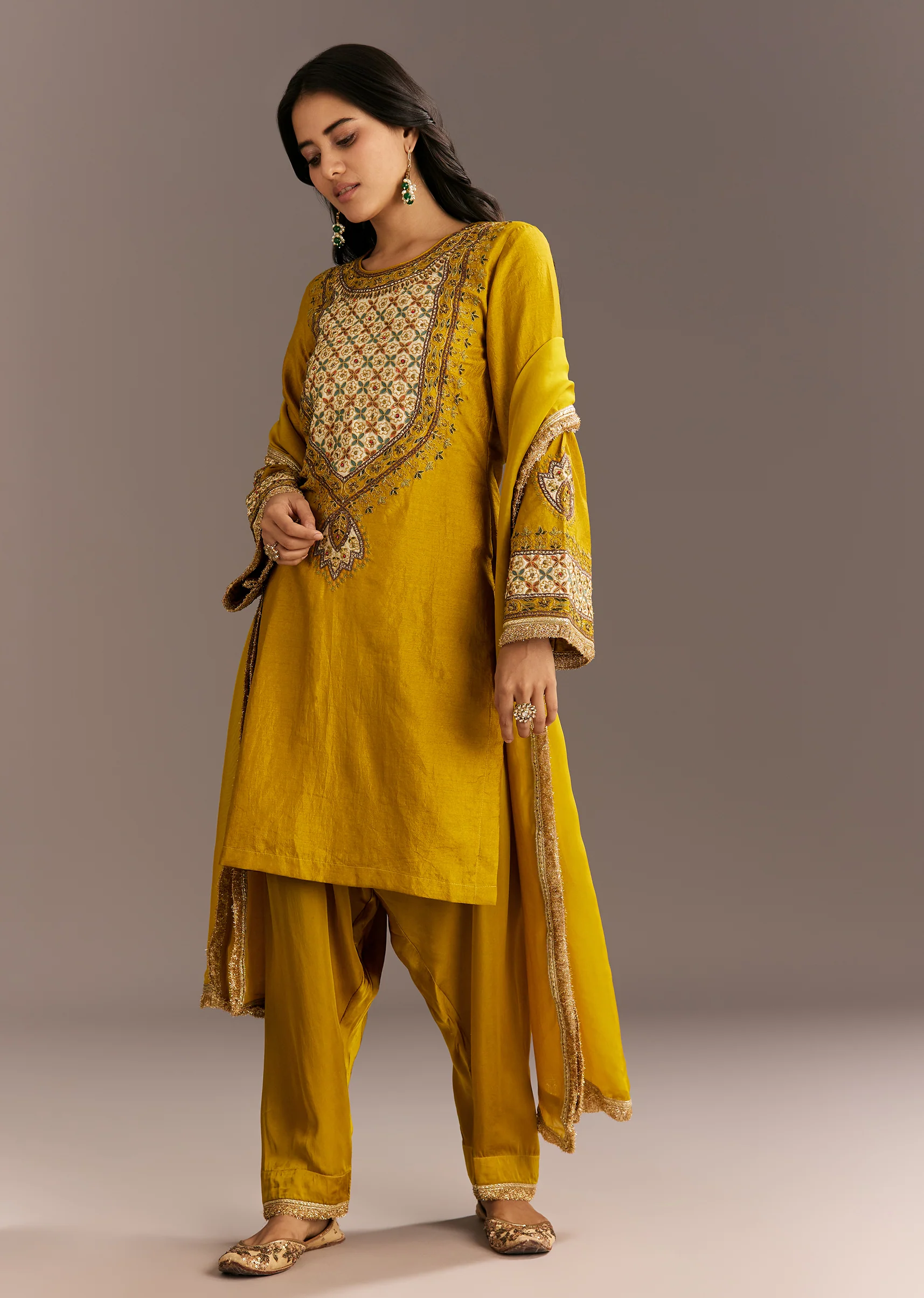 Mustard Yellow Silk Kurta Patiala With Gotta Lace Dupatta - Image 3