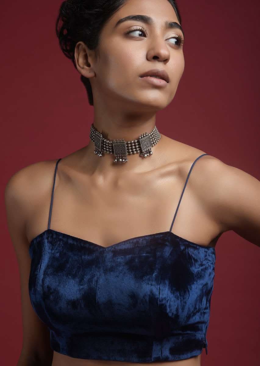 Navy Blue Blouse In Velvet With Spaghetti Straps On The Shoulders - Image 3