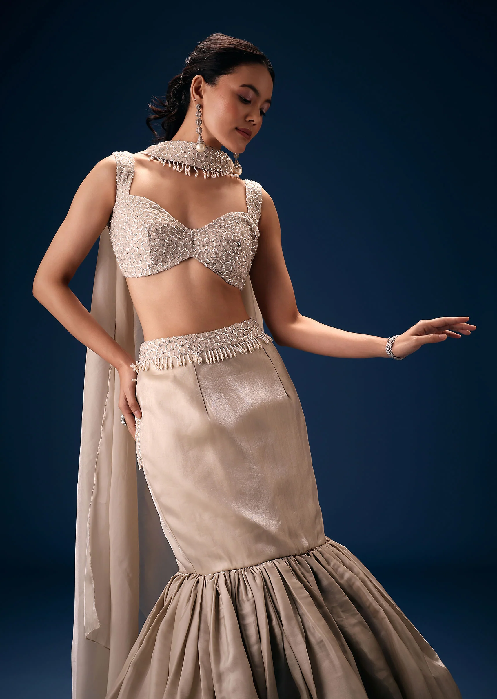 Off White Blouse With Fishcut Lehenga And Choker Dupatta - Image 2