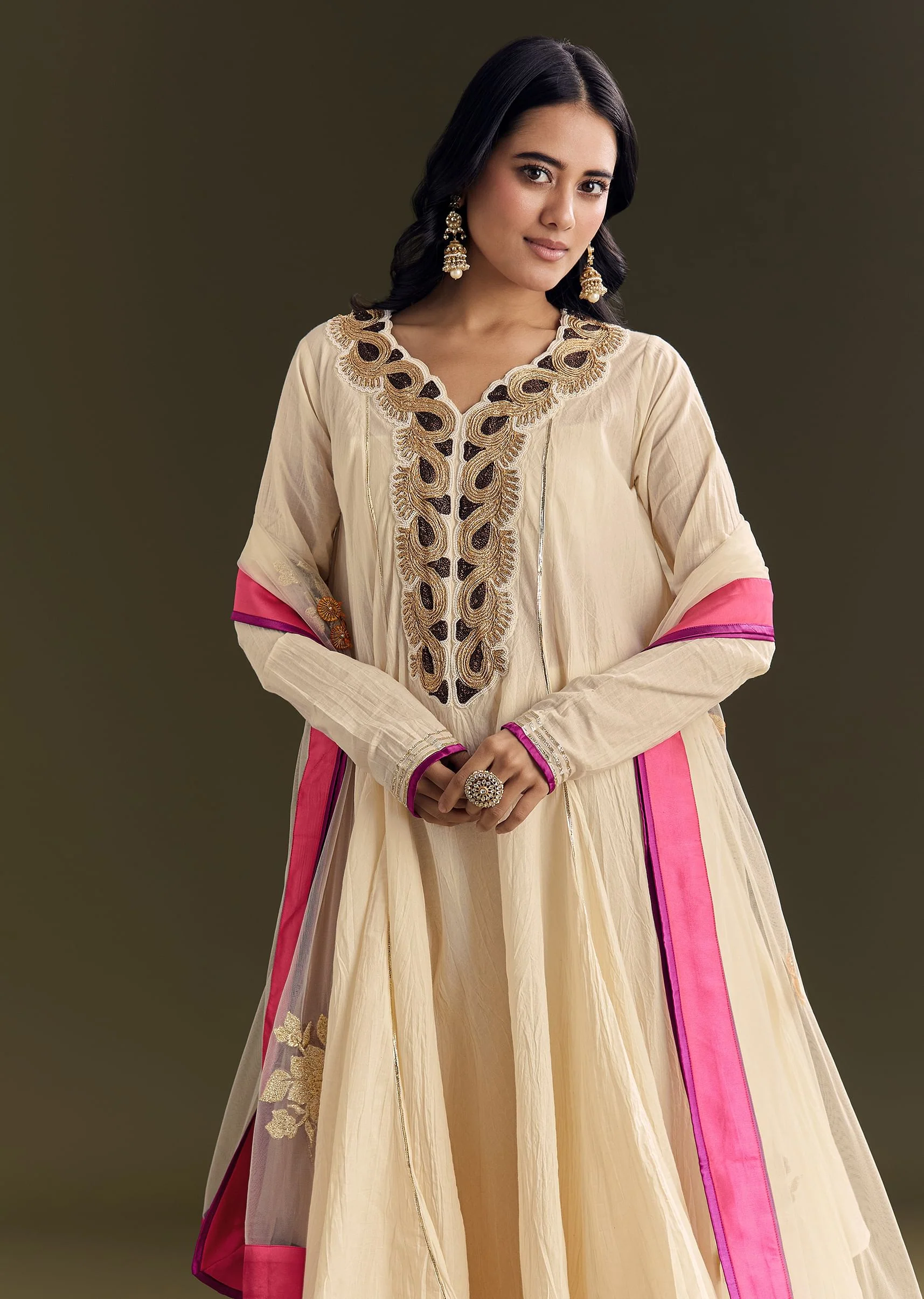 Off White Cora Cotton Asymmetrical Kurta Palazzo With Net Dupatta - Image 4