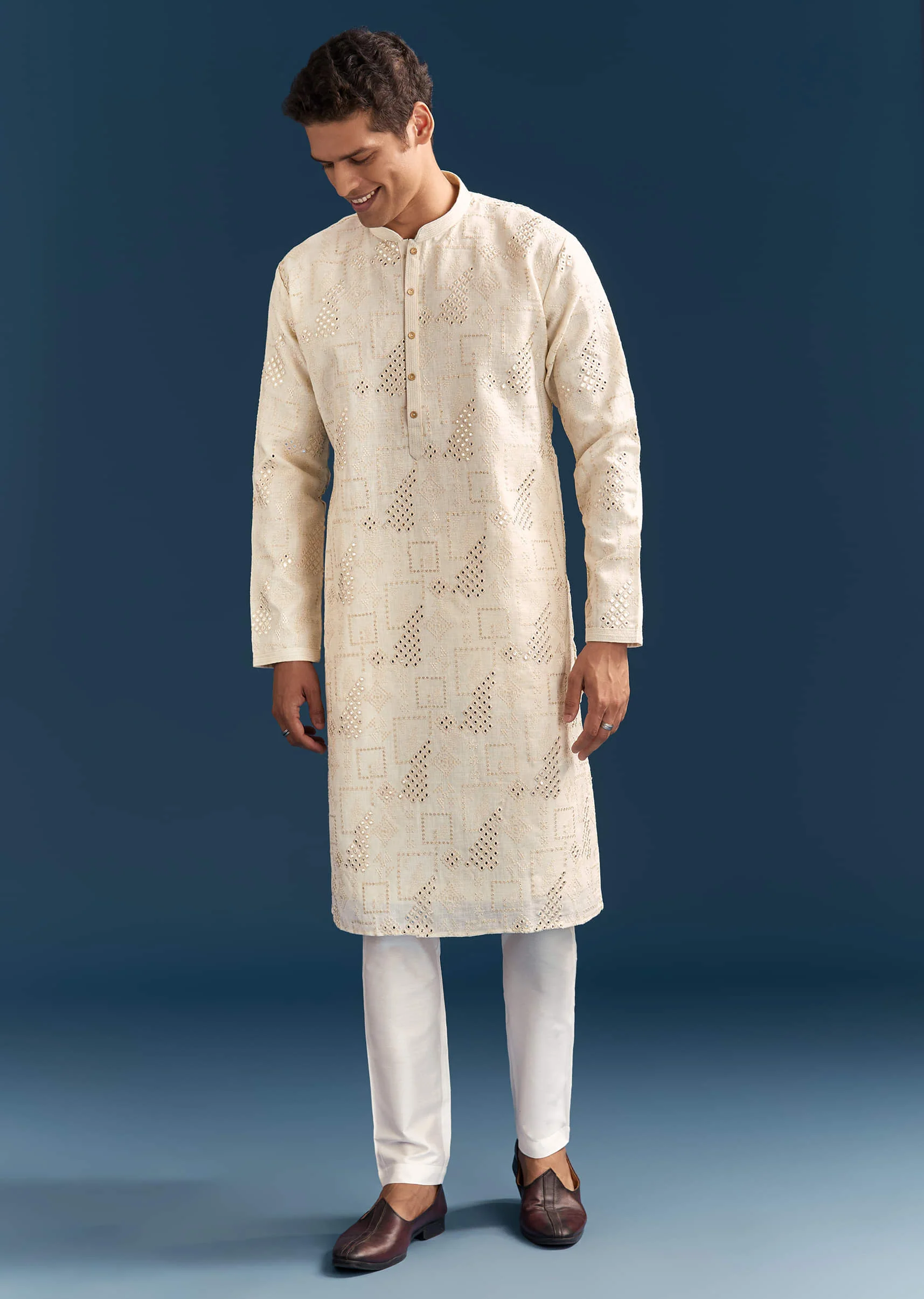 Off-White Linen Kurta Set For Men With Mirror Embroidery - Image 2