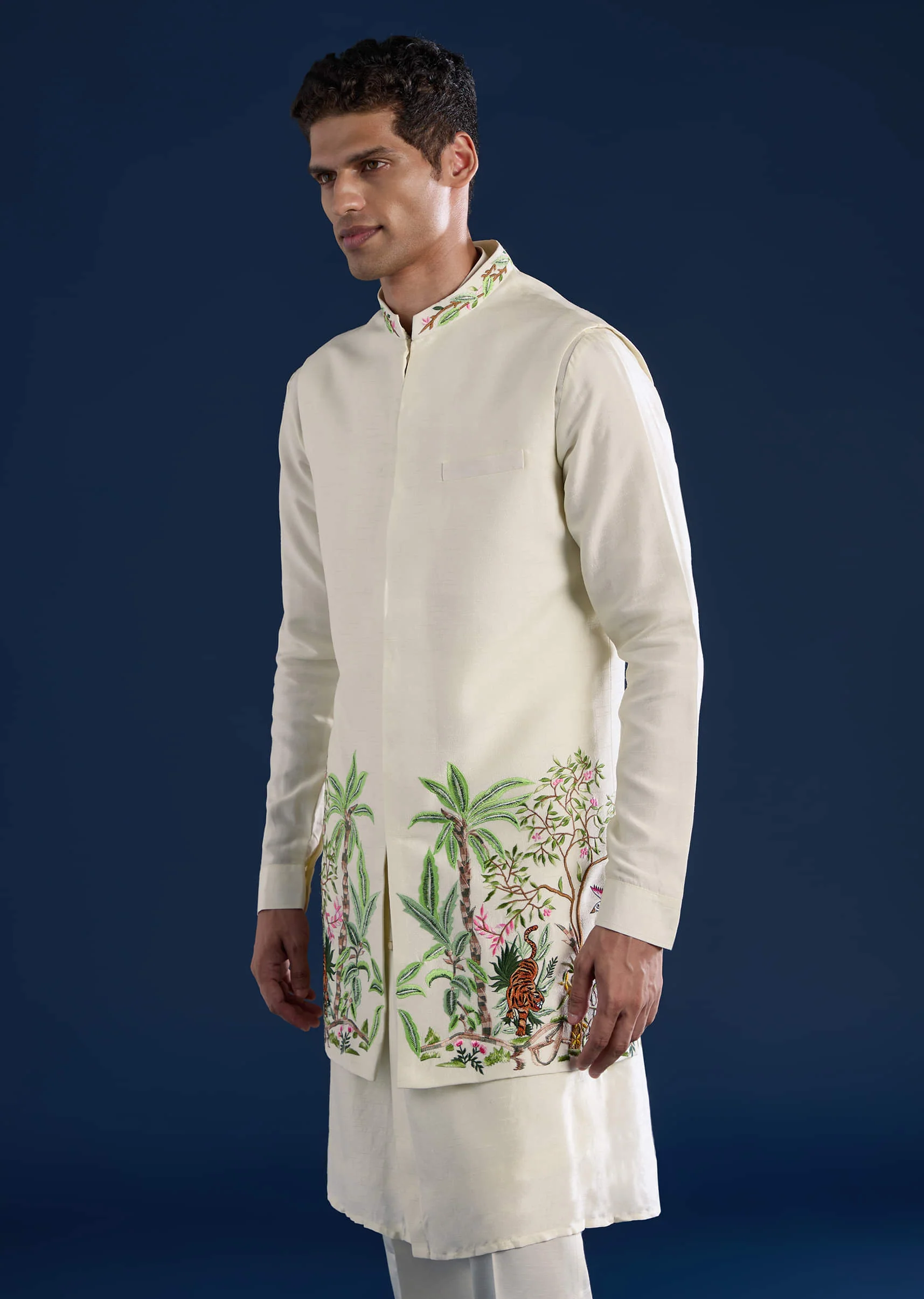 Off White Mens Silk Jacket Kurta Set with Resham Embroidery - Image 2