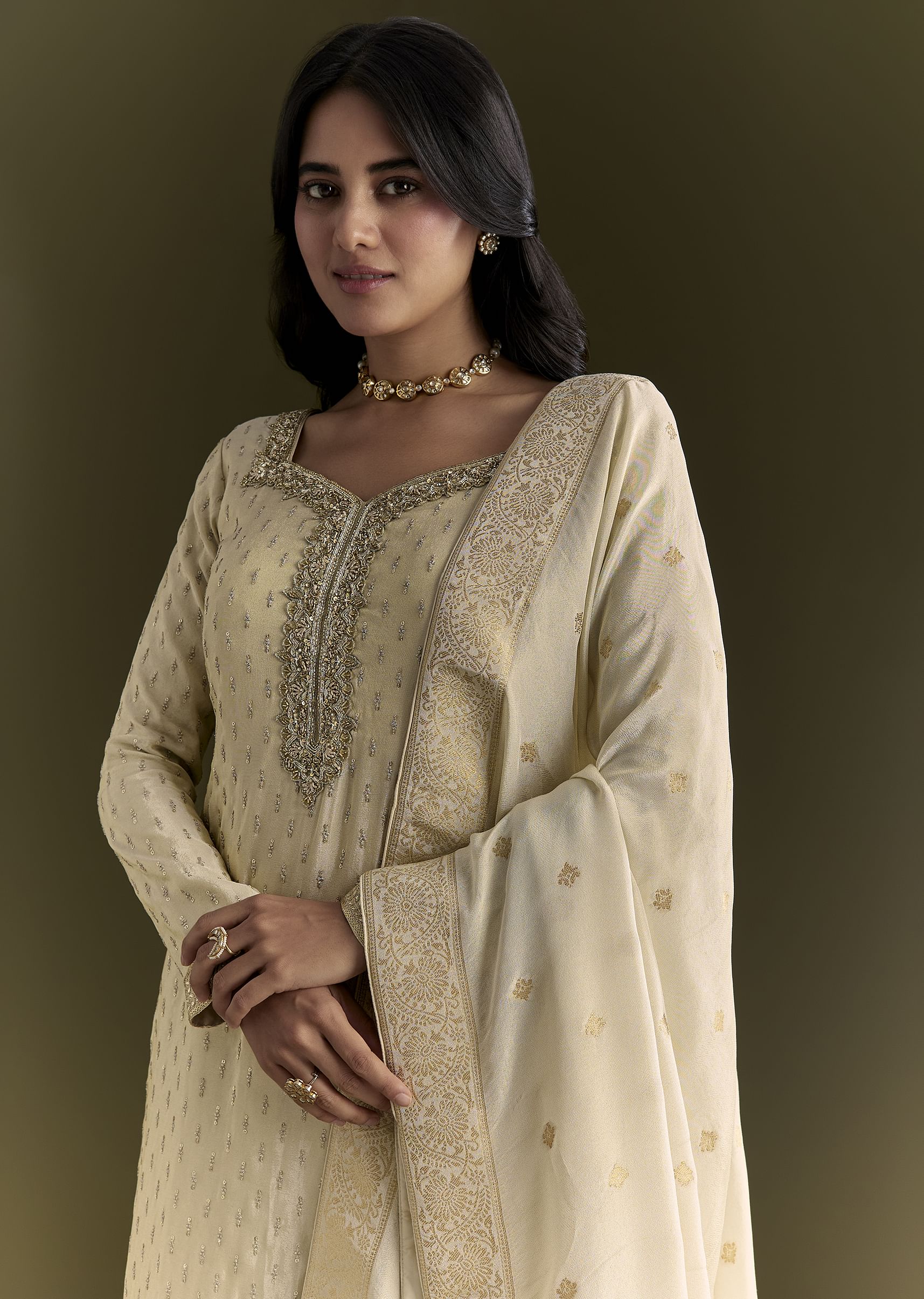 Off White Sequin Zardosi Kurta With Zari Badla Work Border Dupatta - Image 4