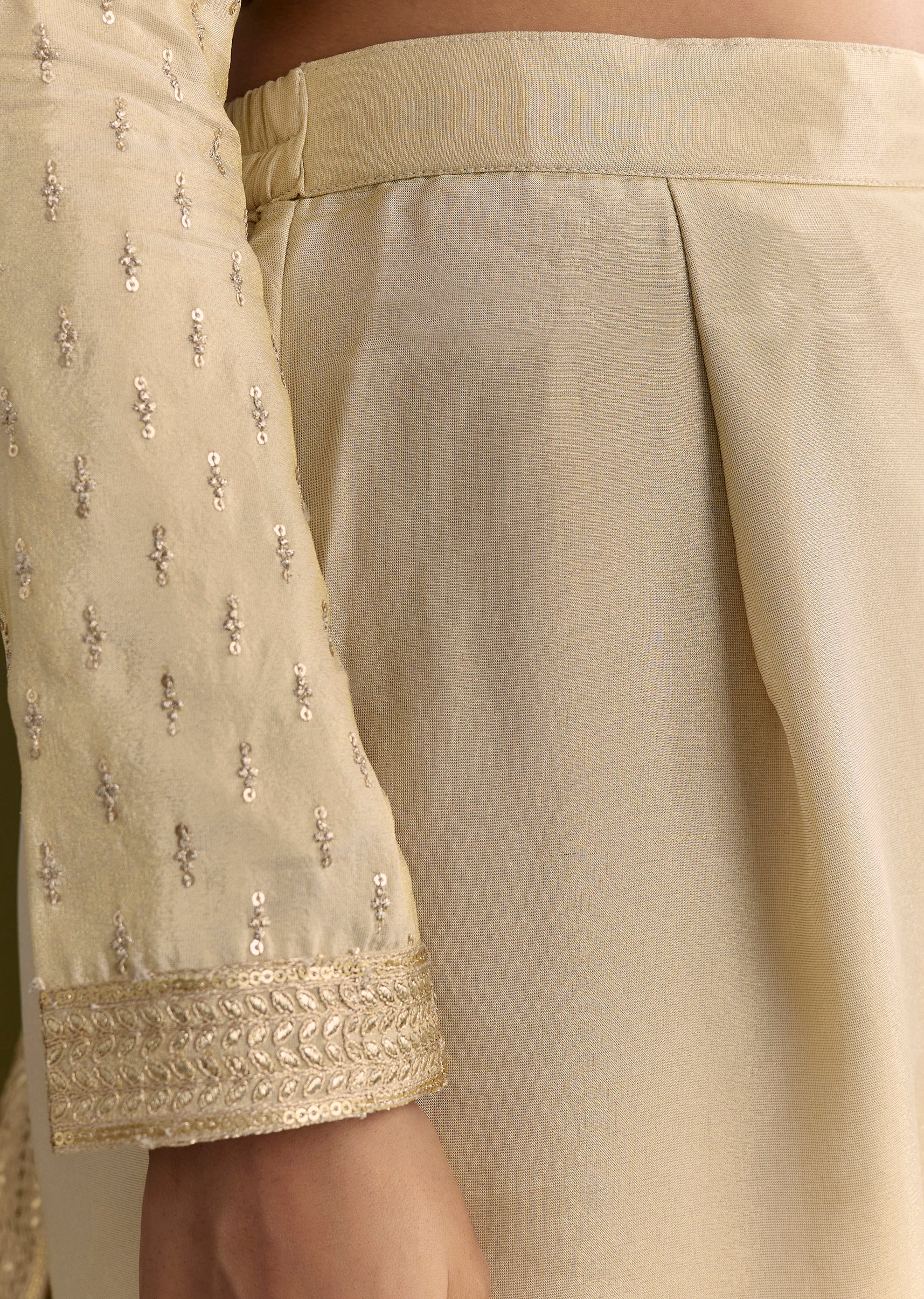 Off White Sequin Zardosi Kurta With Zari Badla Work Border Dupatta - Image 7