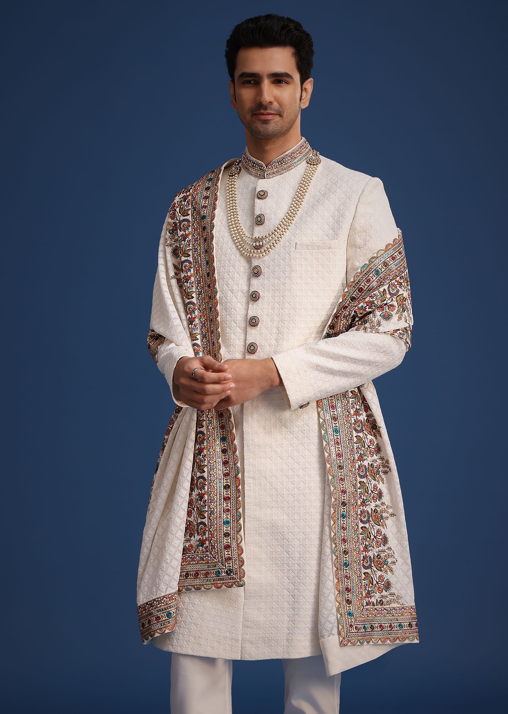 Off White Silk Embroidered Sherwani Set With Dupatta - Image 4