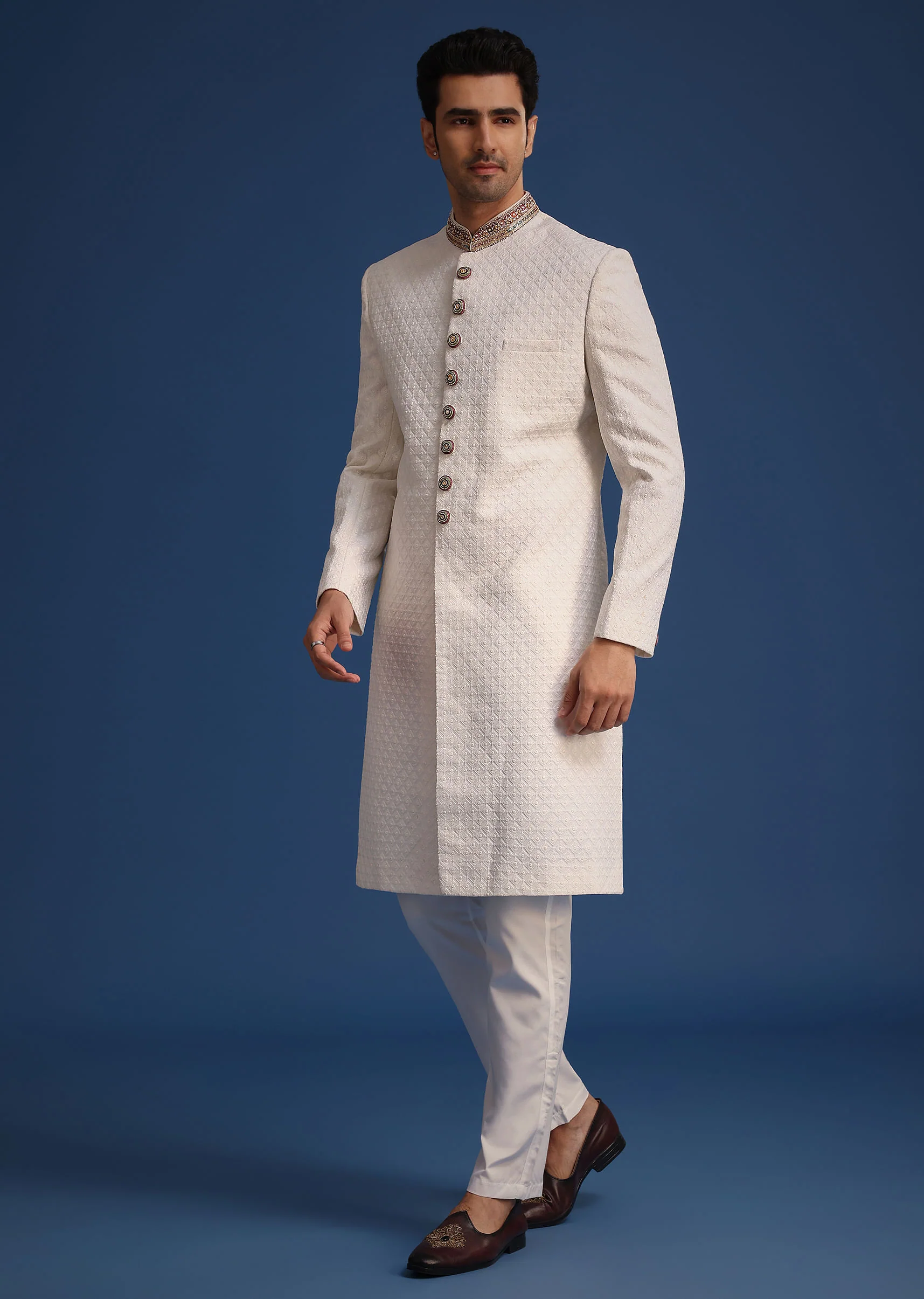 Off White Silk Embroidered Sherwani Set With Dupatta - Image 6